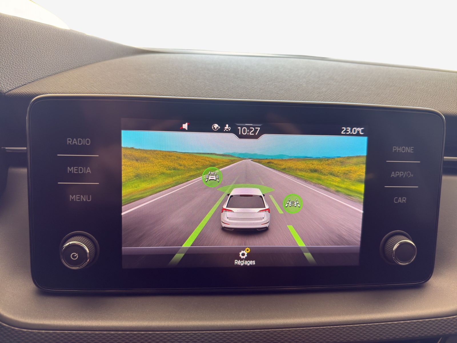 SKODA Scala 1.0 TSI Ambition DSG-image-15