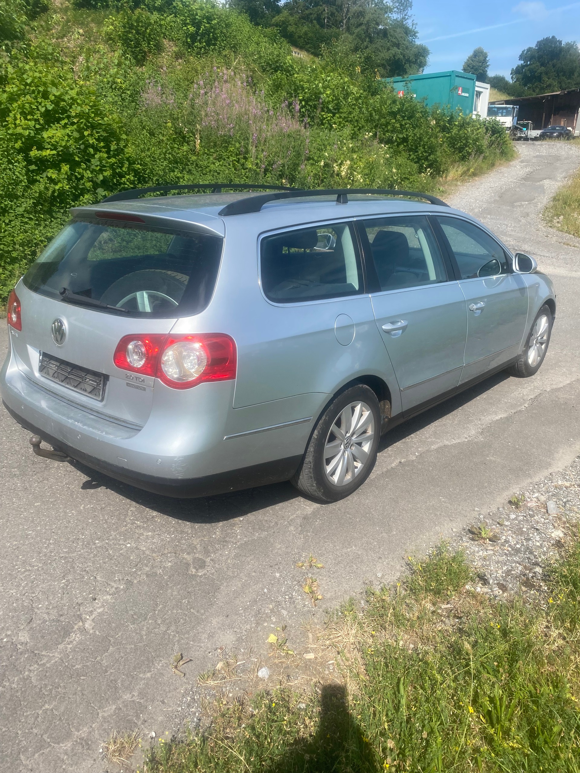 VW Passat Variant 2.0 TDI Sportline 4Motion-image-0