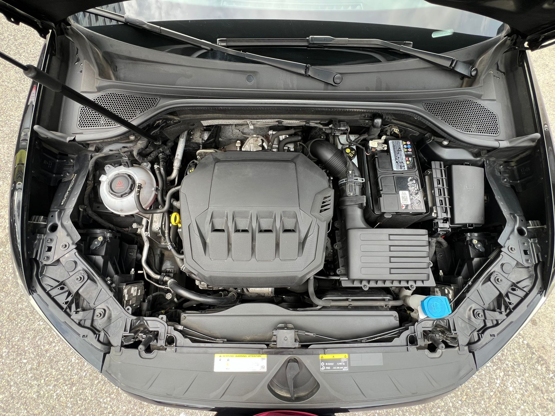 AUDI Q2 40 TFSI quattro S-tronic-image-11