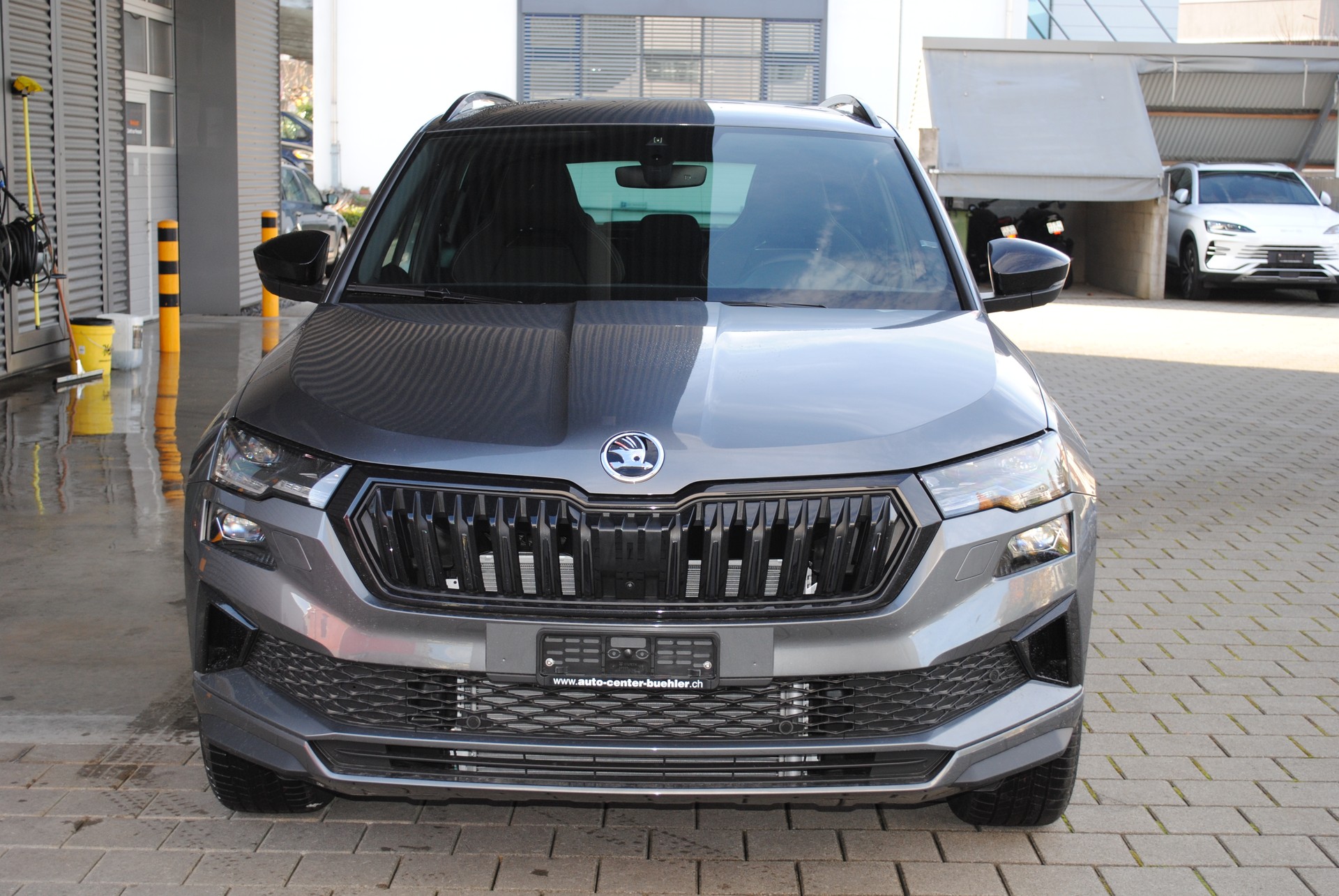SKODA Karoq 1.5 TSI SportLine DSG-image-0