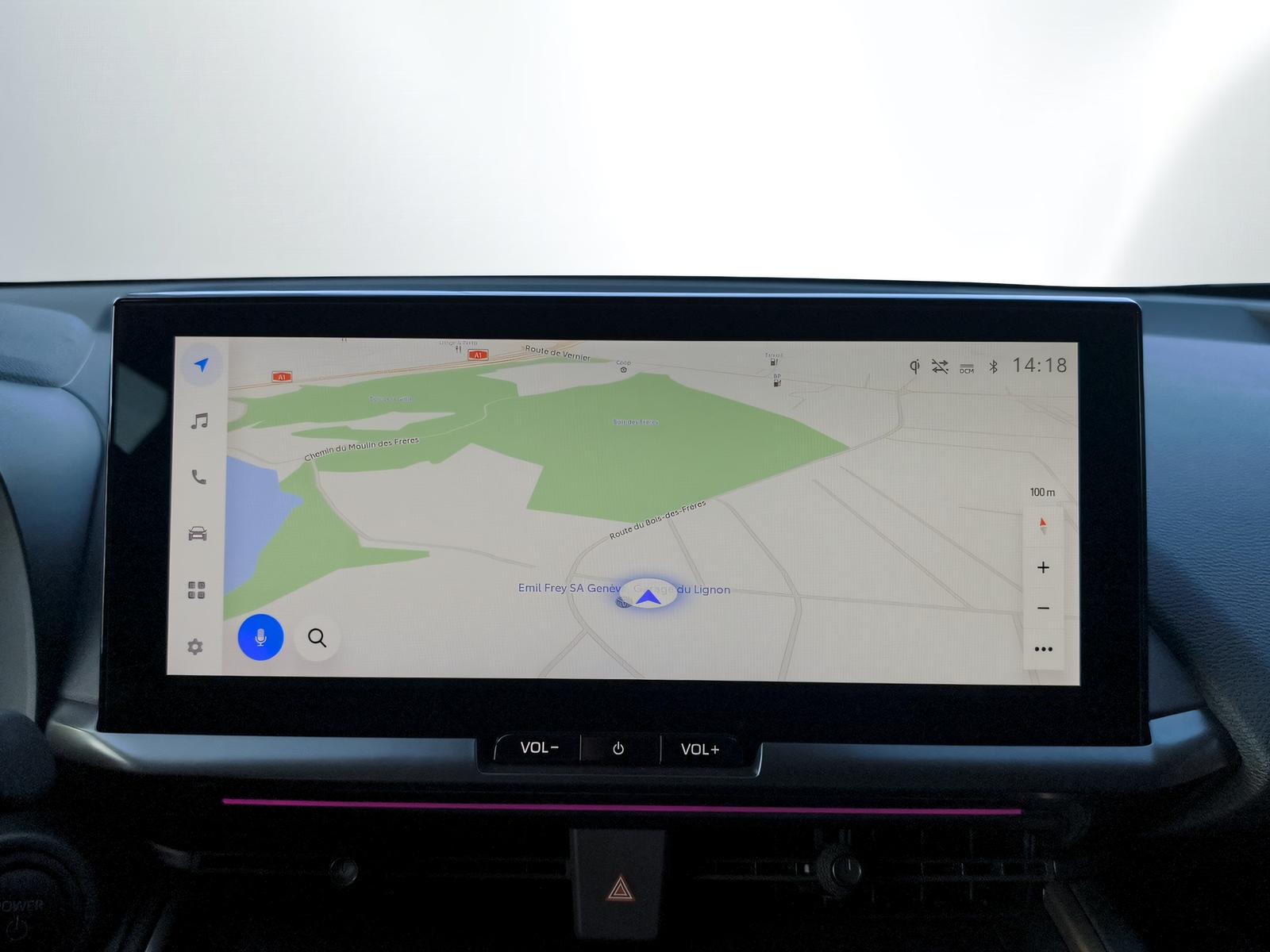 TOYOTA C-HR 2.0 PHEV Style Premiere-image-6