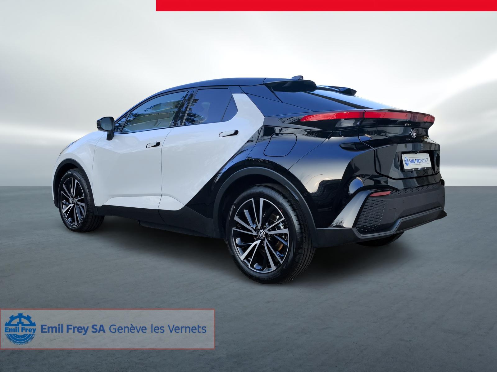 TOYOTA C-HR 2.0 PHEV Style Premiere-image-8
