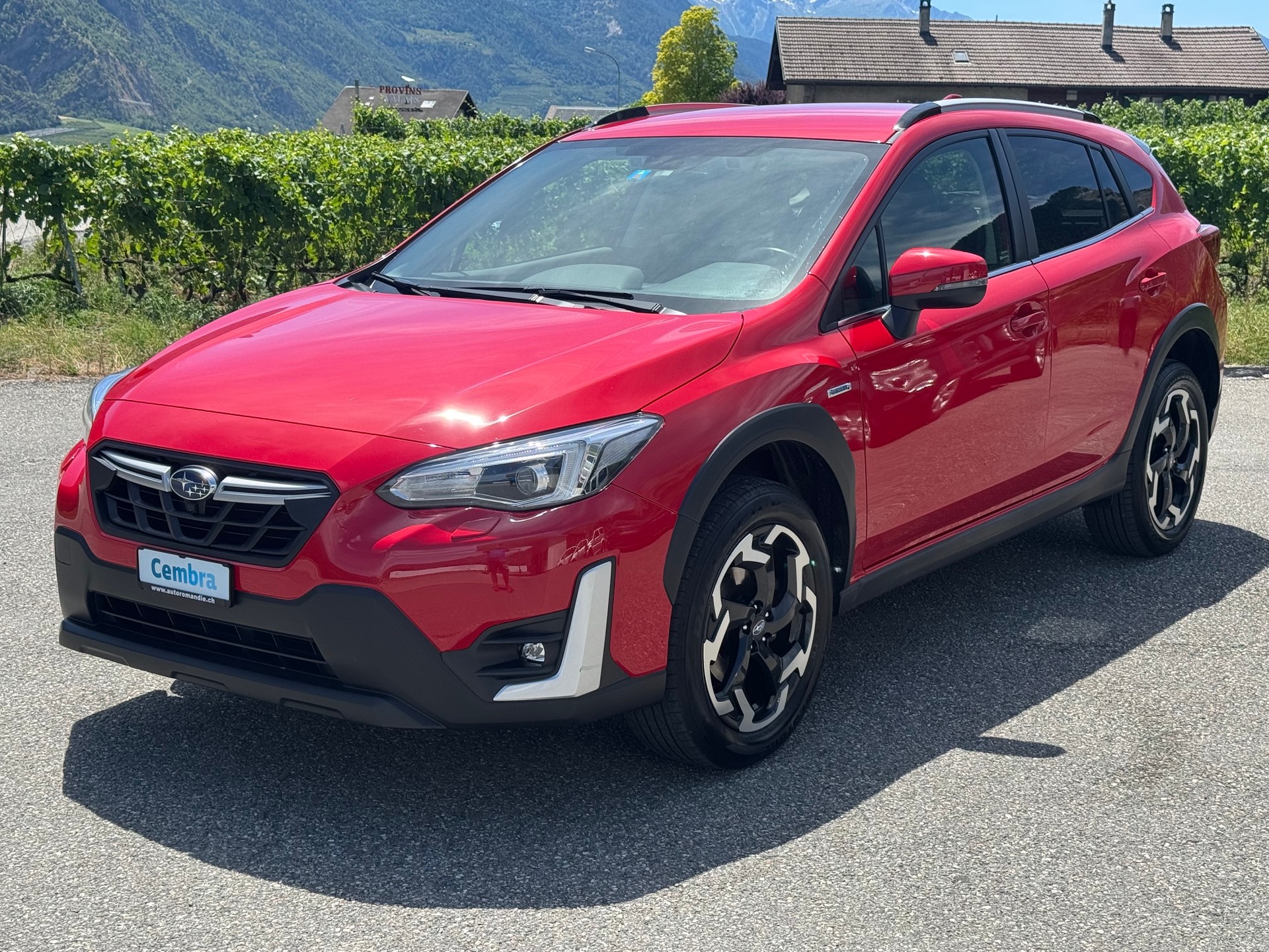 SUBARU XV 2.0 e-Boxer Swiss Plus AWD Lineartronic-image-0