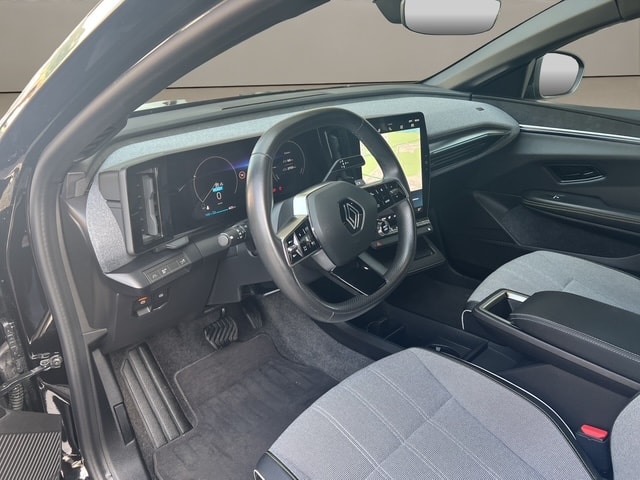 RENAULT Mégane E-Tech techno-image-4
