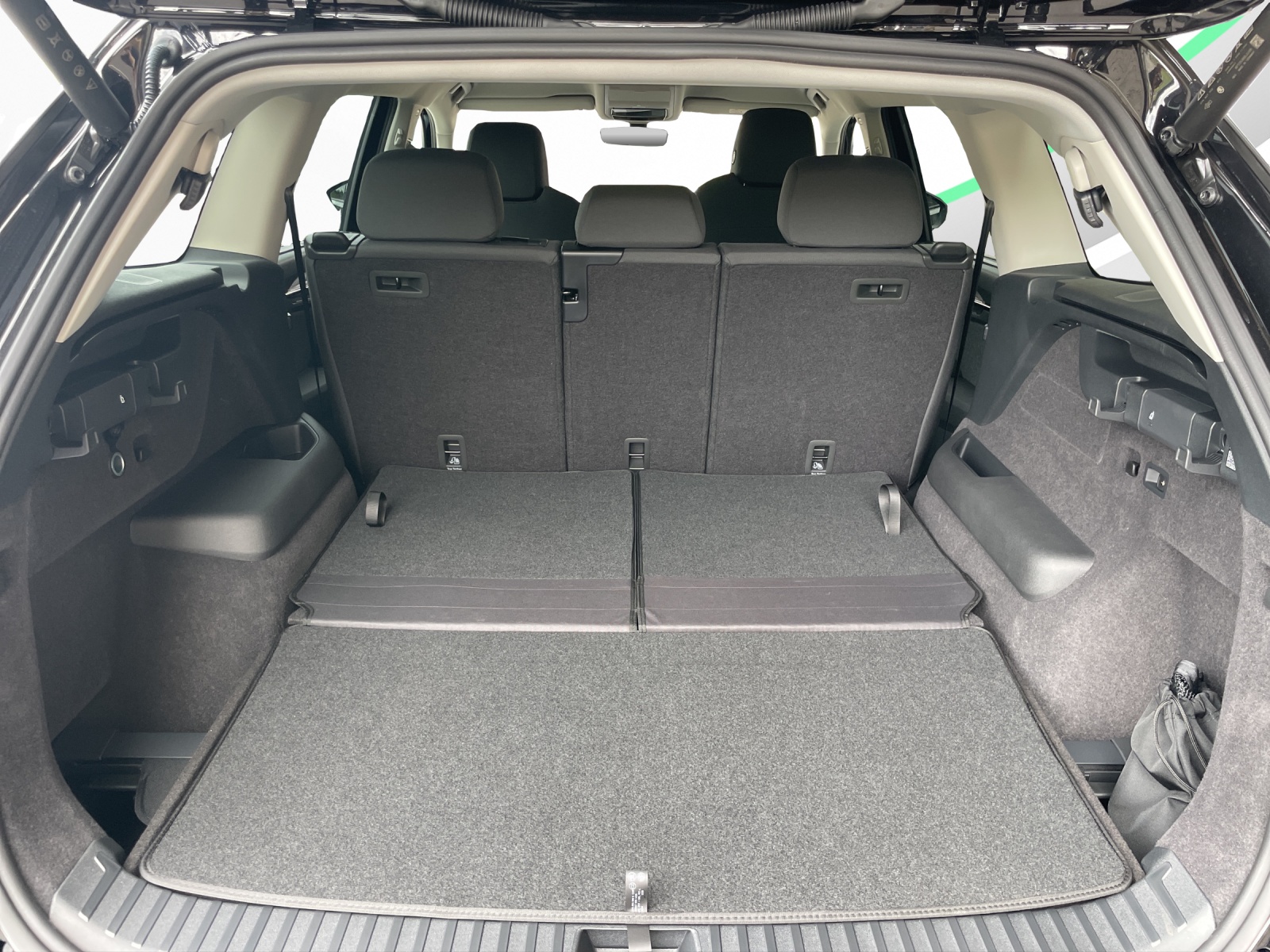 SKODA Kodiaq 2.0 TSI Dynamic 4x4-image-15