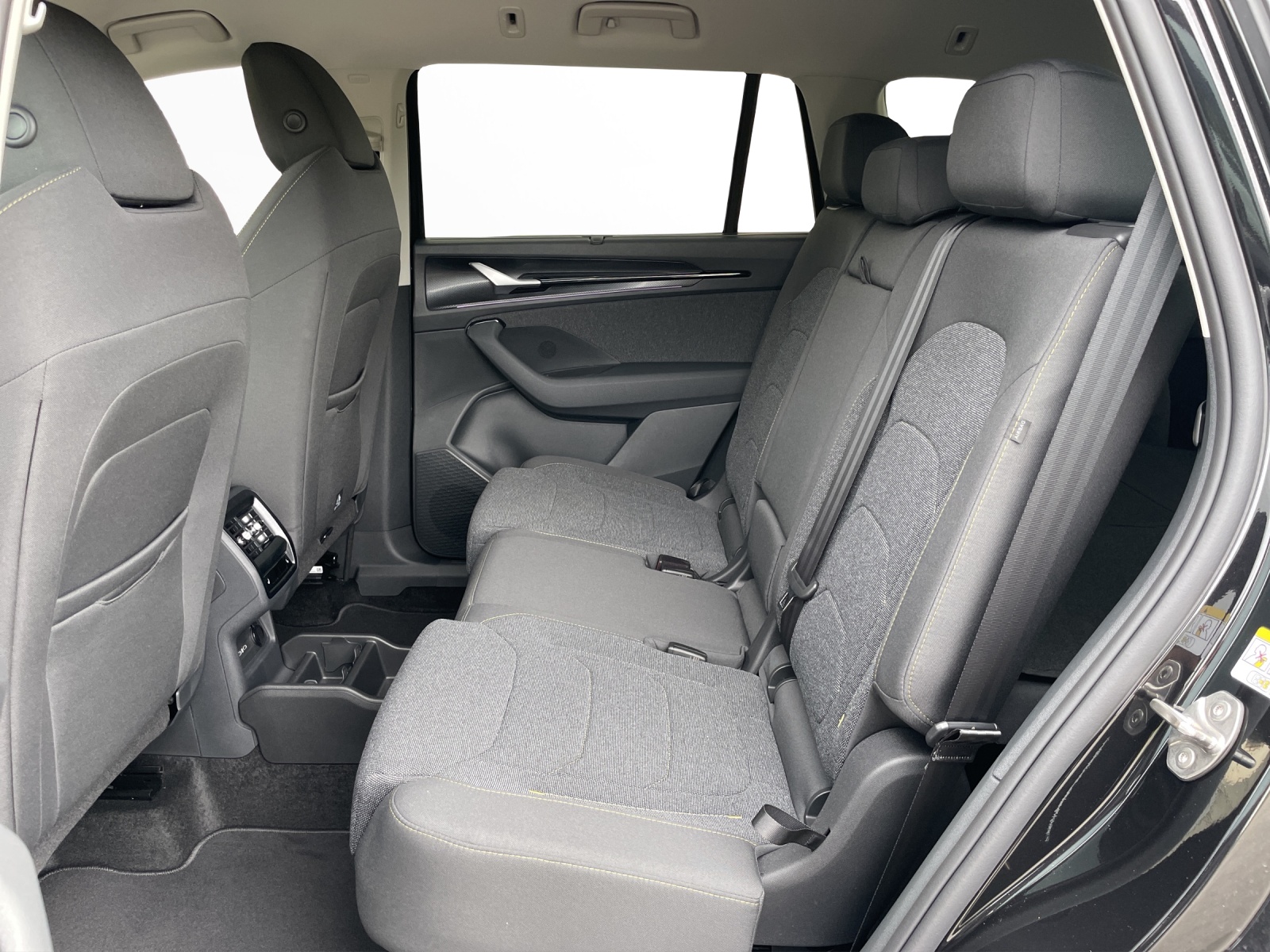 SKODA Kodiaq 2.0 TSI Dynamic 4x4-image-13