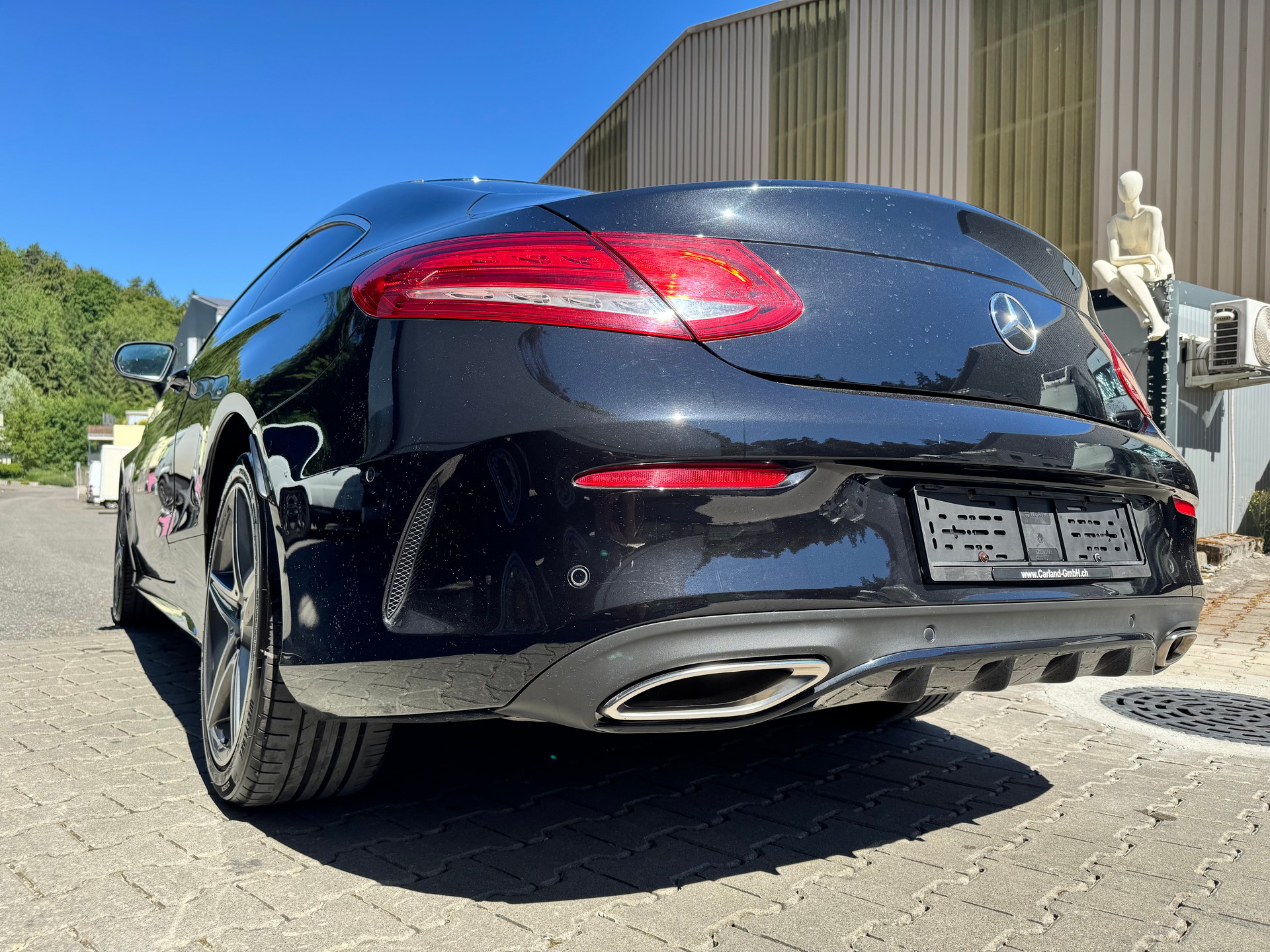 MERCEDES-BENZ C 200 AMG Line Coupé-image-2