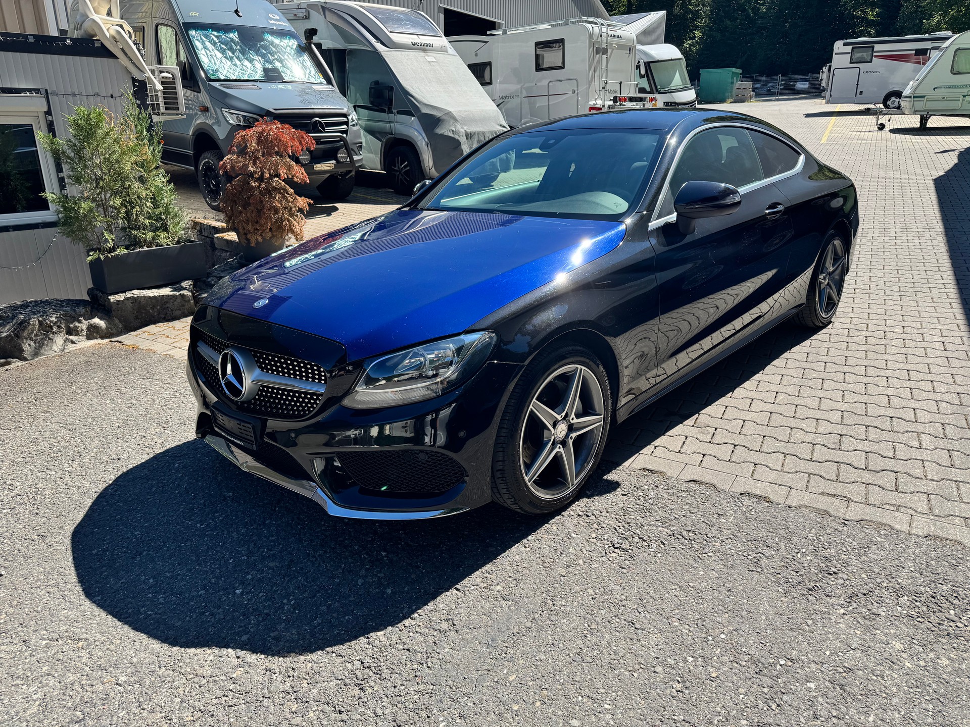 MERCEDES-BENZ C 200 AMG Line Coupé-image-9