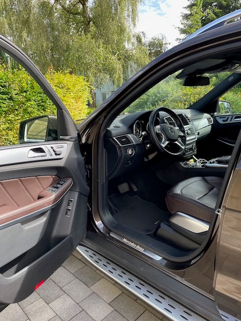 MERCEDES-BENZ GL 350 V6 CDI BlueEF-image-5