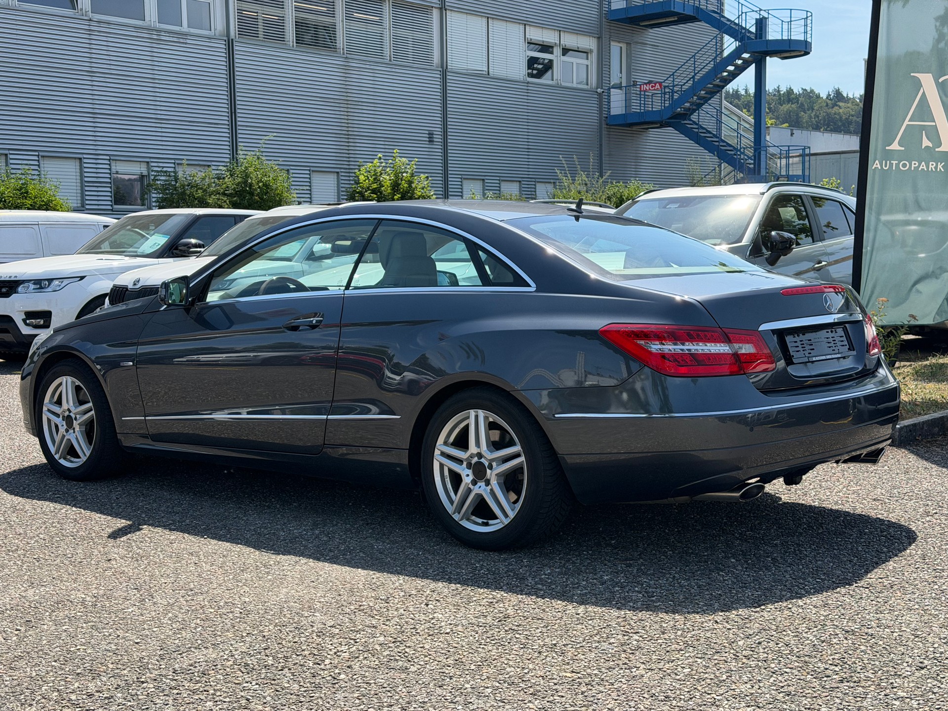 MERCEDES-BENZ E 350 CDI BlueEfficiency 7G-Tronic-image-6