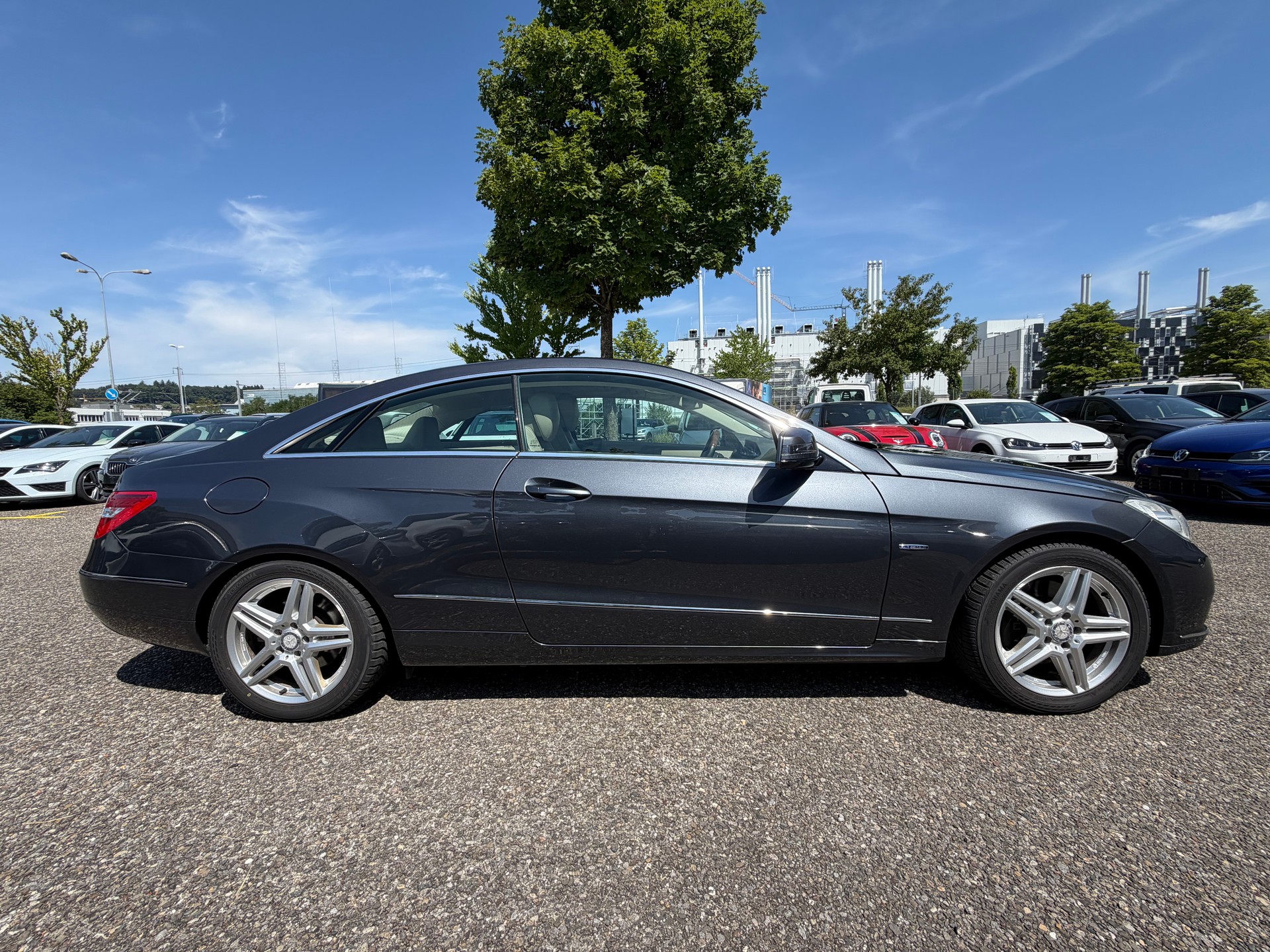 MERCEDES-BENZ E 350 CDI BlueEfficiency 7G-Tronic-image-3