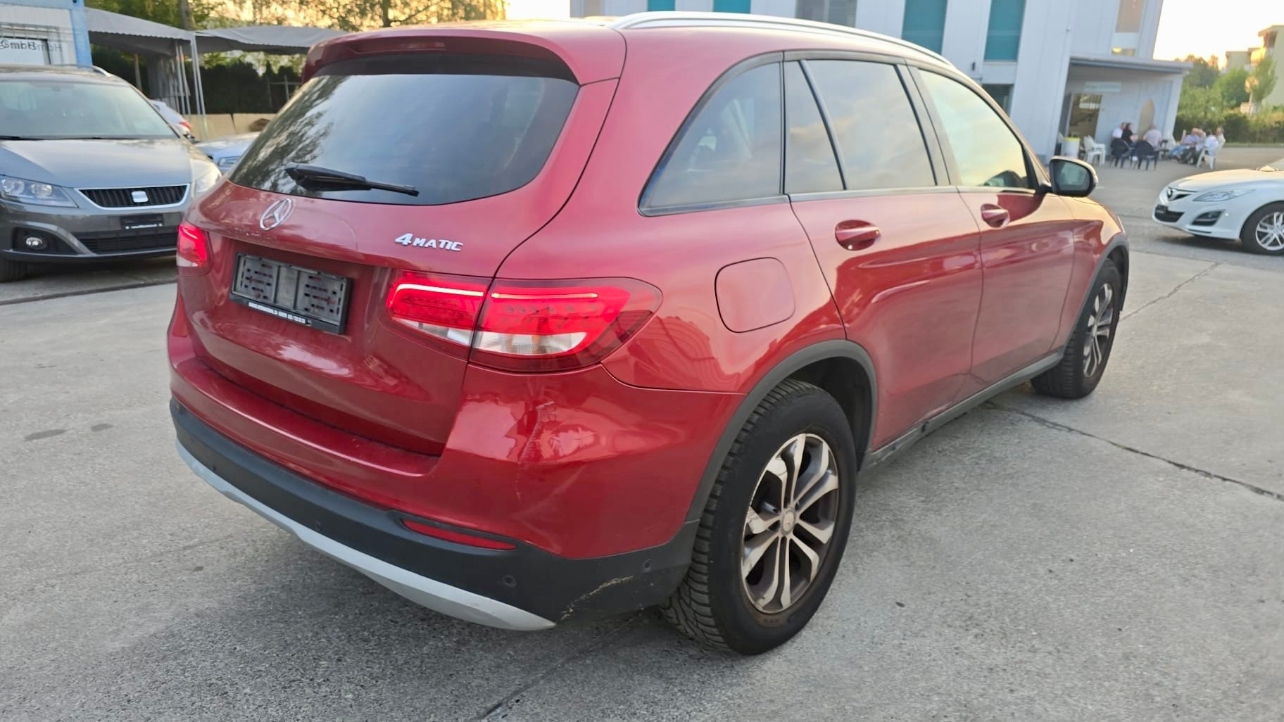 MERCEDES-BENZ GLC 250 4Matic 9G-Tronic-image-3