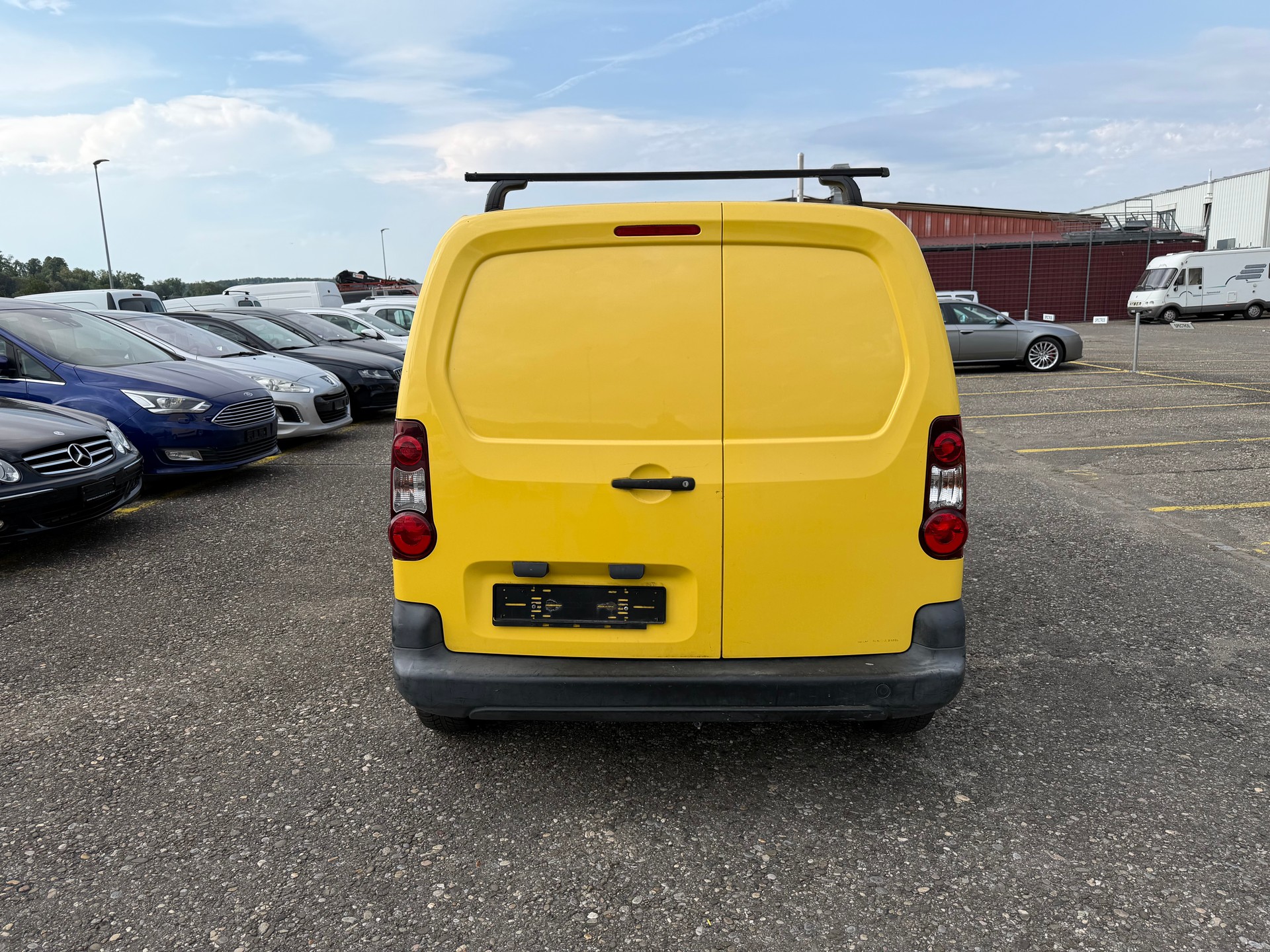 PEUGEOT Partner 1.6 VTi Urban-image-3
