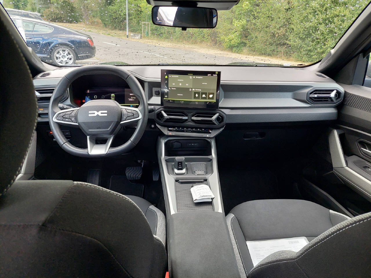 DACIA Bigster 1.8 Hybrid Journey-image-6