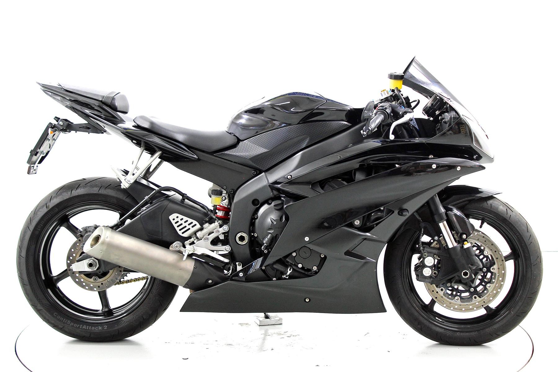 YAMAHA YZF-R6-showroom-element-3