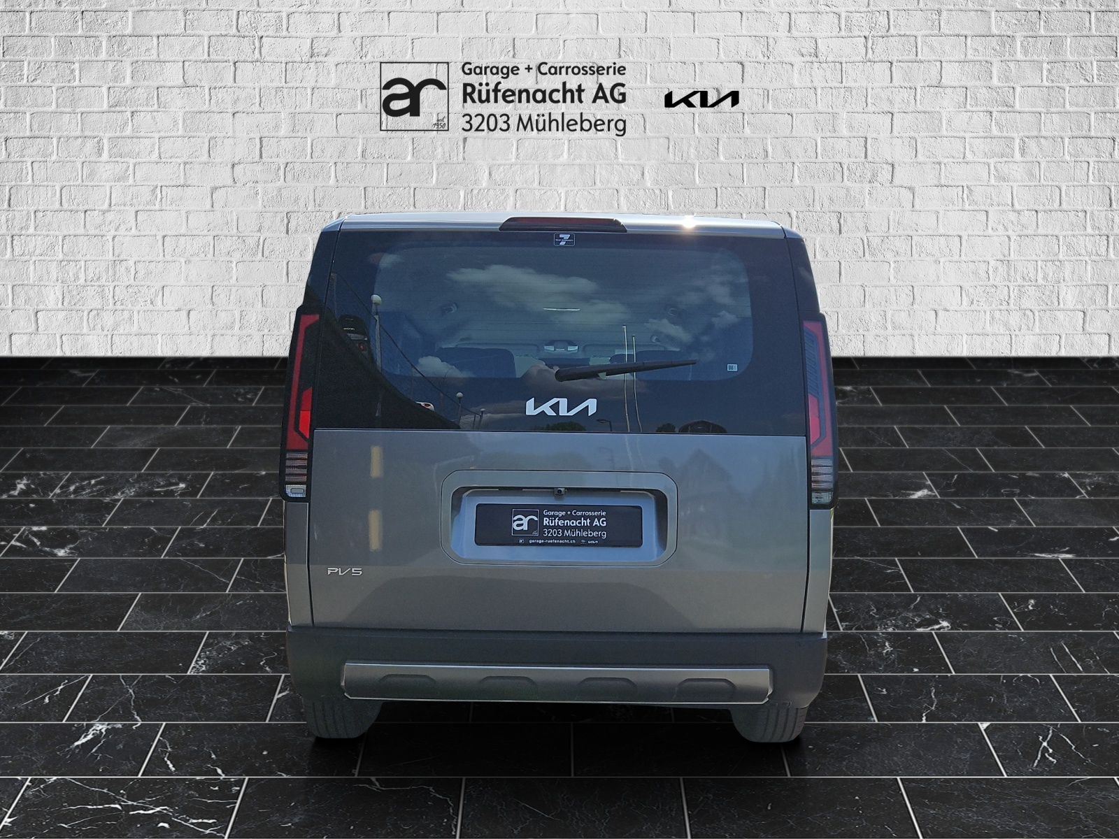 KIA PV5 Passenger 71.2 kWh Elite-showroom-element-3