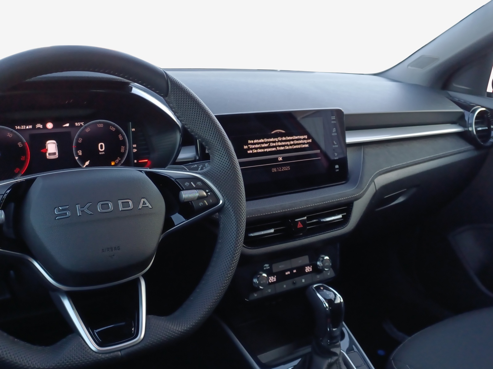 SKODA Fabia 1.5 TSI Dynamic DSG-image-10
