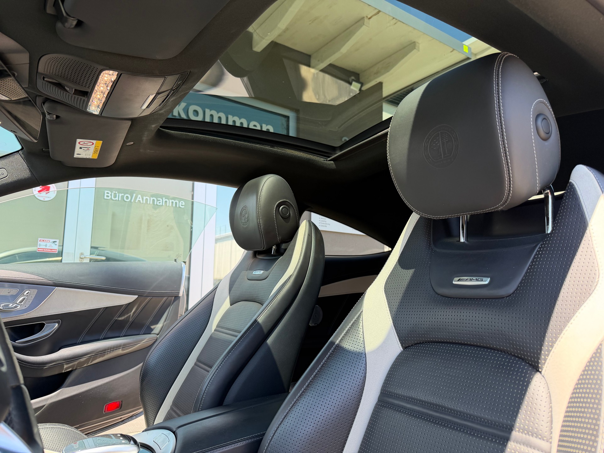 MERCEDES-BENZ C 63 S AMG 9G-tronic-image-10