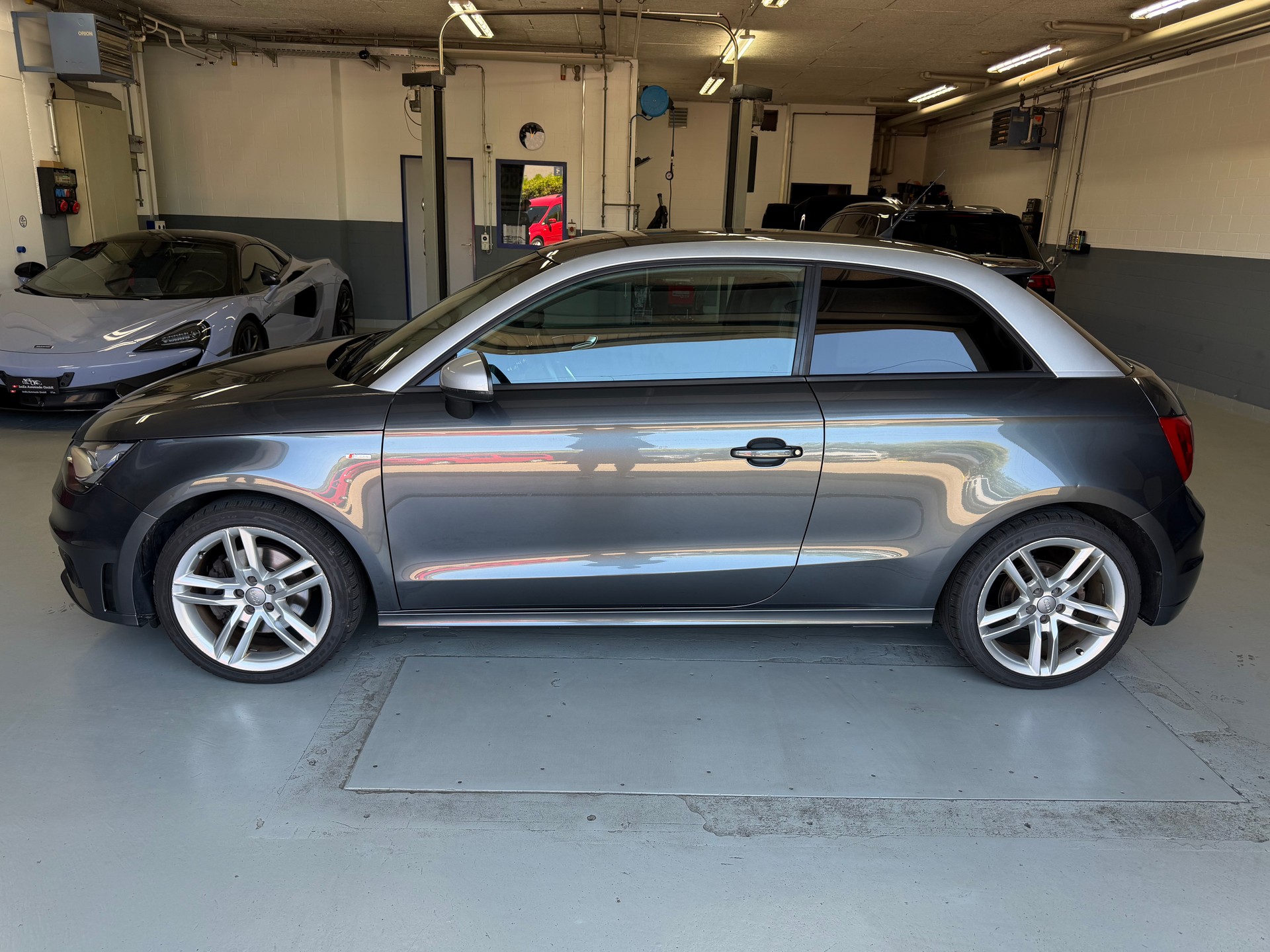 AUDI A1 1.4 TFSI S-Line-image-0