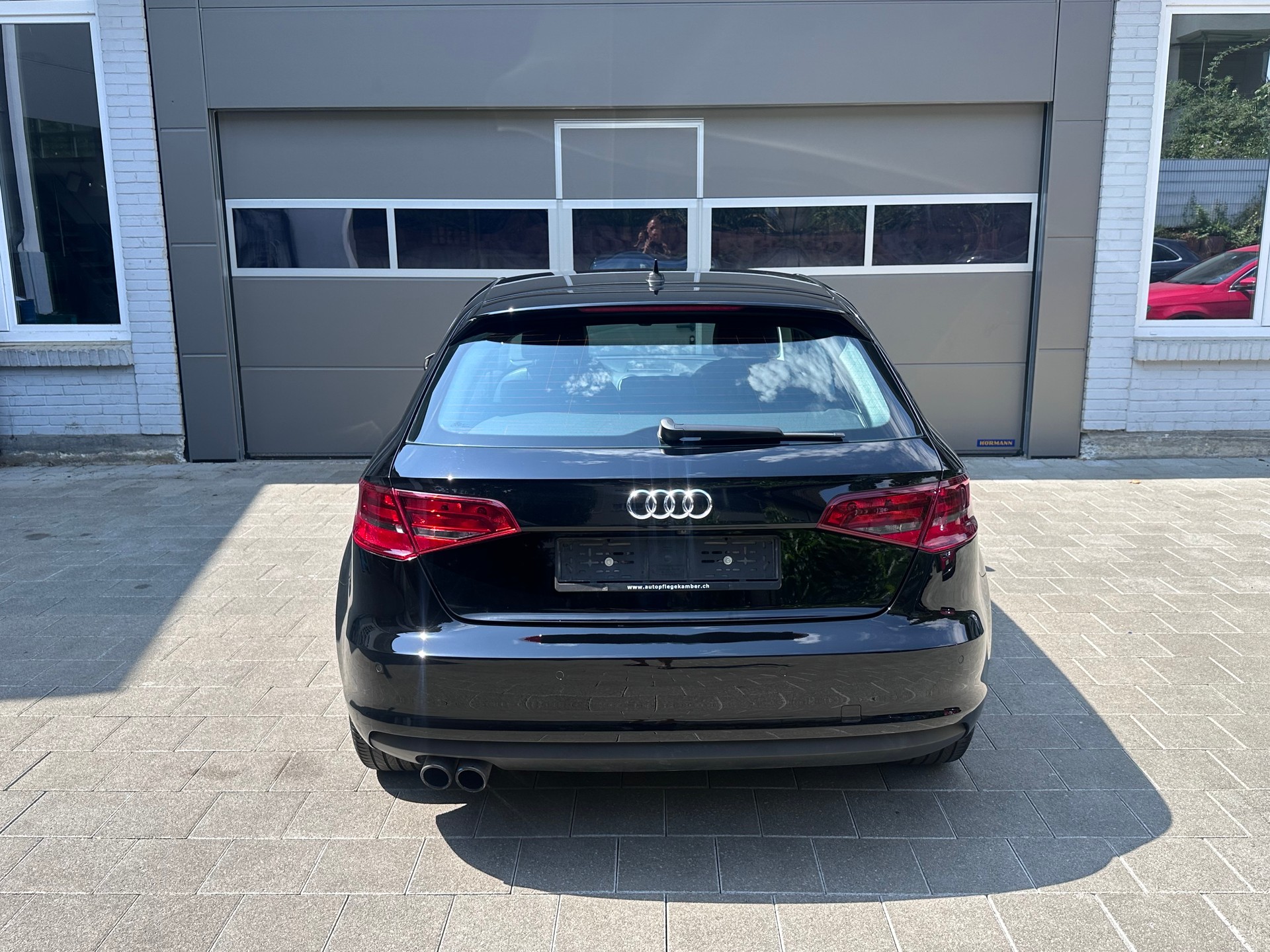 AUDI 1.4 T FSI ultra Ambiente S-Tr-image-5