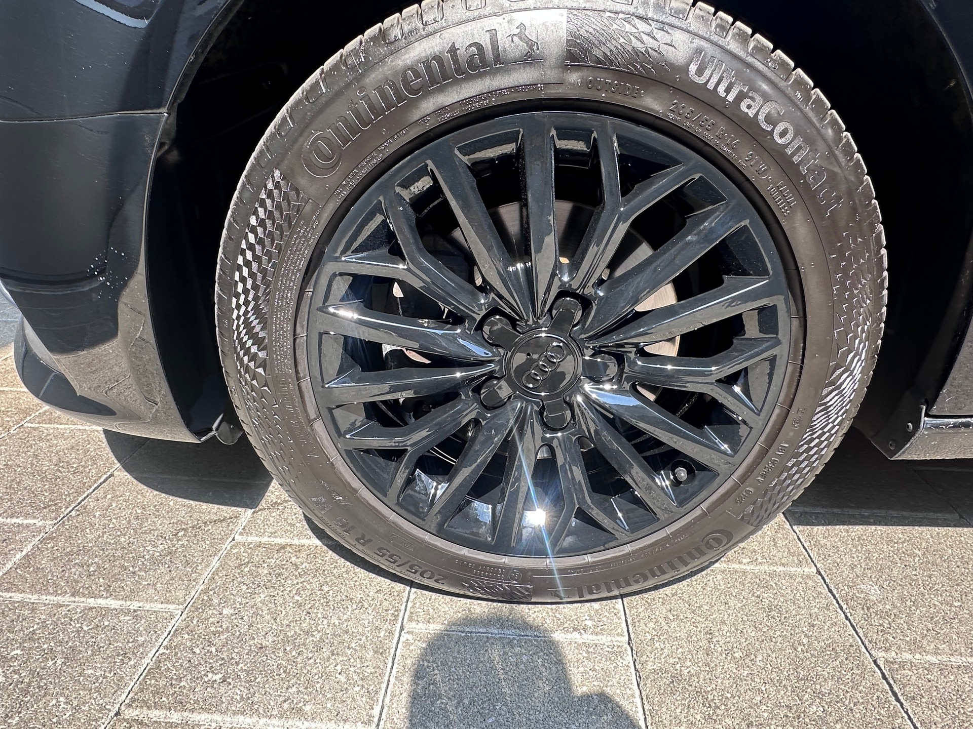 AUDI 1.4 T FSI ultra Ambiente S-Tr-image-6