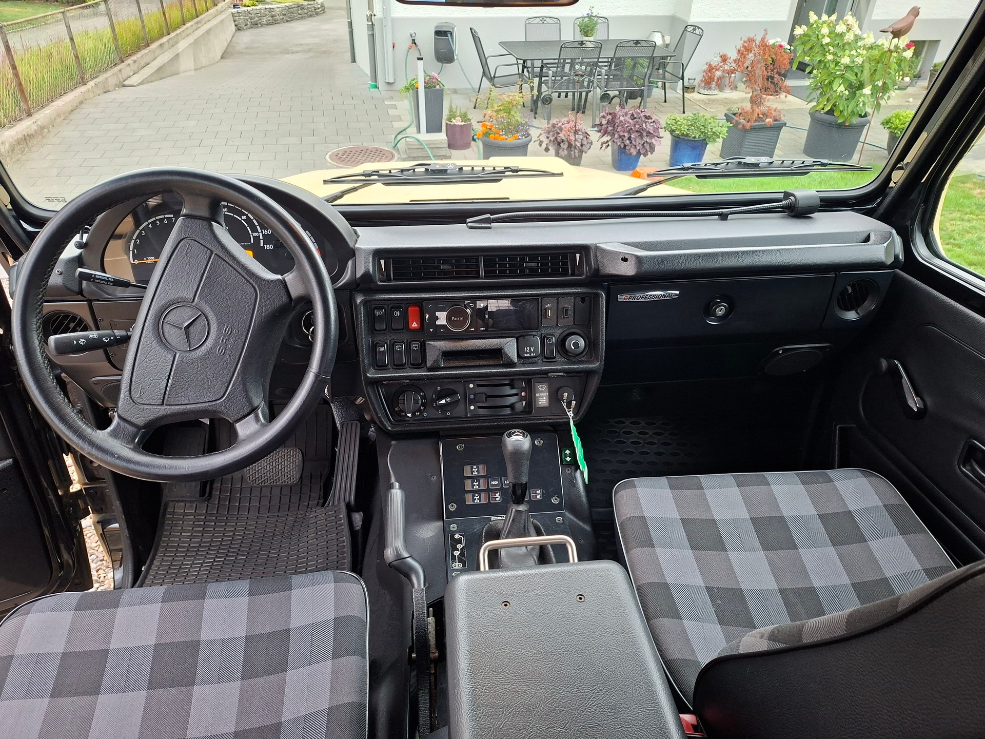 MERCEDES-BENZ G300CDI Worker Professional-image-10