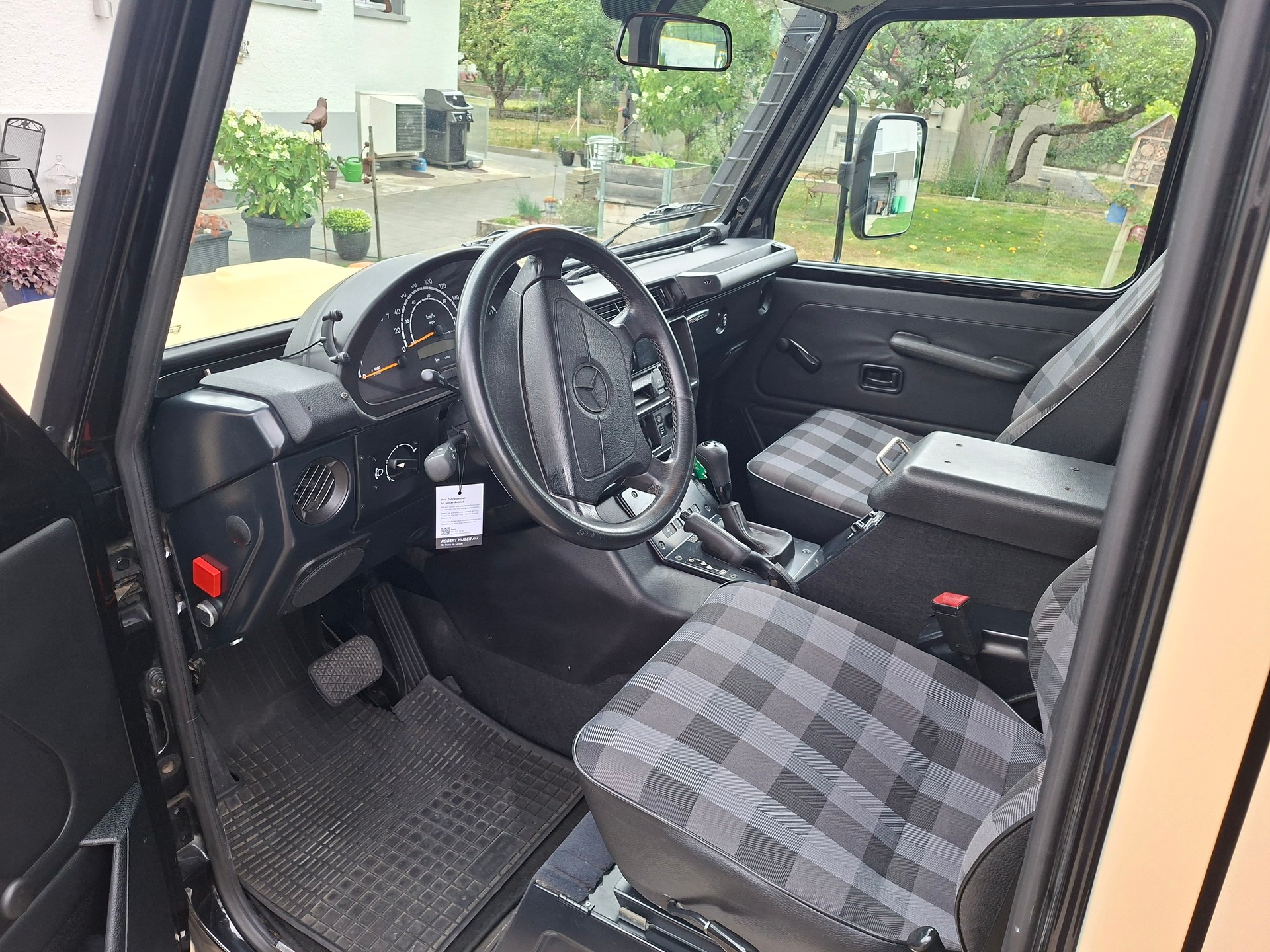 MERCEDES-BENZ G300CDI Worker Professional-image-11