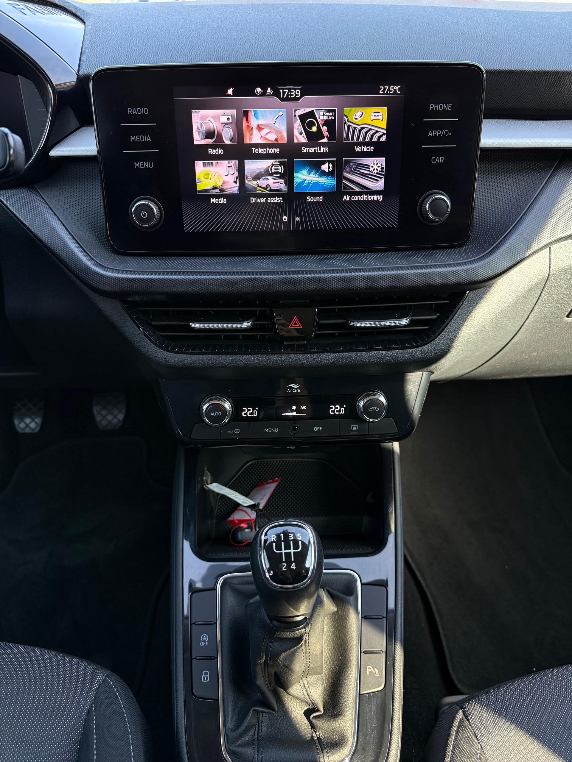 SKODA Fabia 1.0 TSI Ambition-image-11