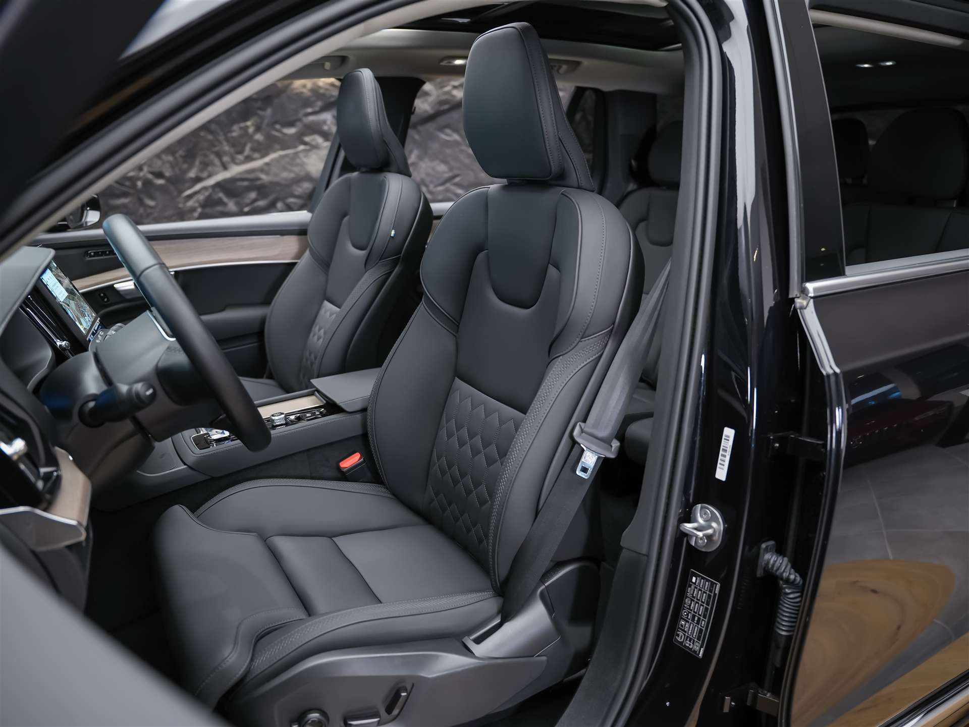 VOLVO XC90 B5 AWD Plus Bright Geartronic *Facelift*7 Sitze*Panorama*-image-8