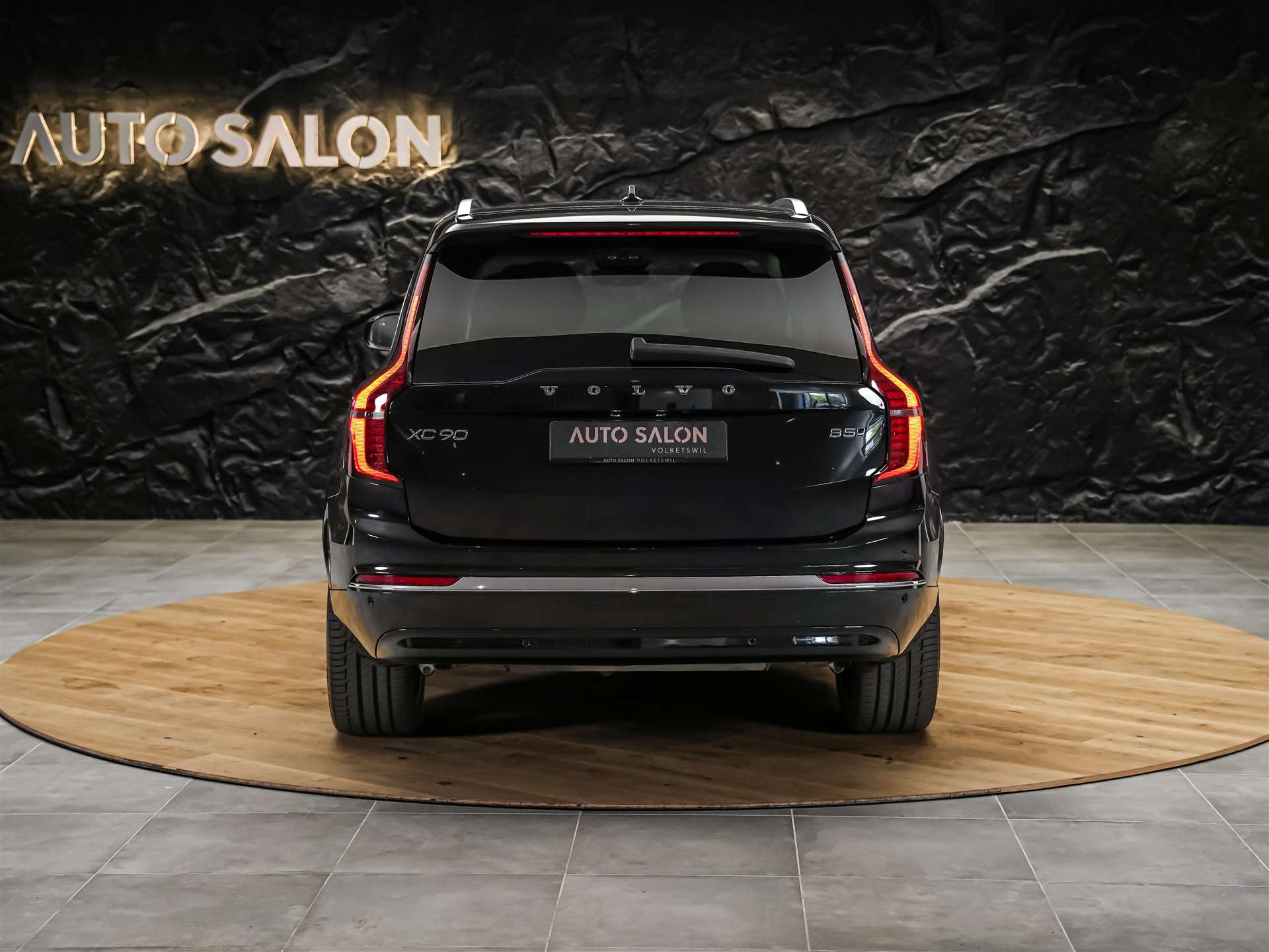 VOLVO XC90 B5 AWD Plus Bright Geartronic *Facelift*7 Sitze*Panorama*-image-3