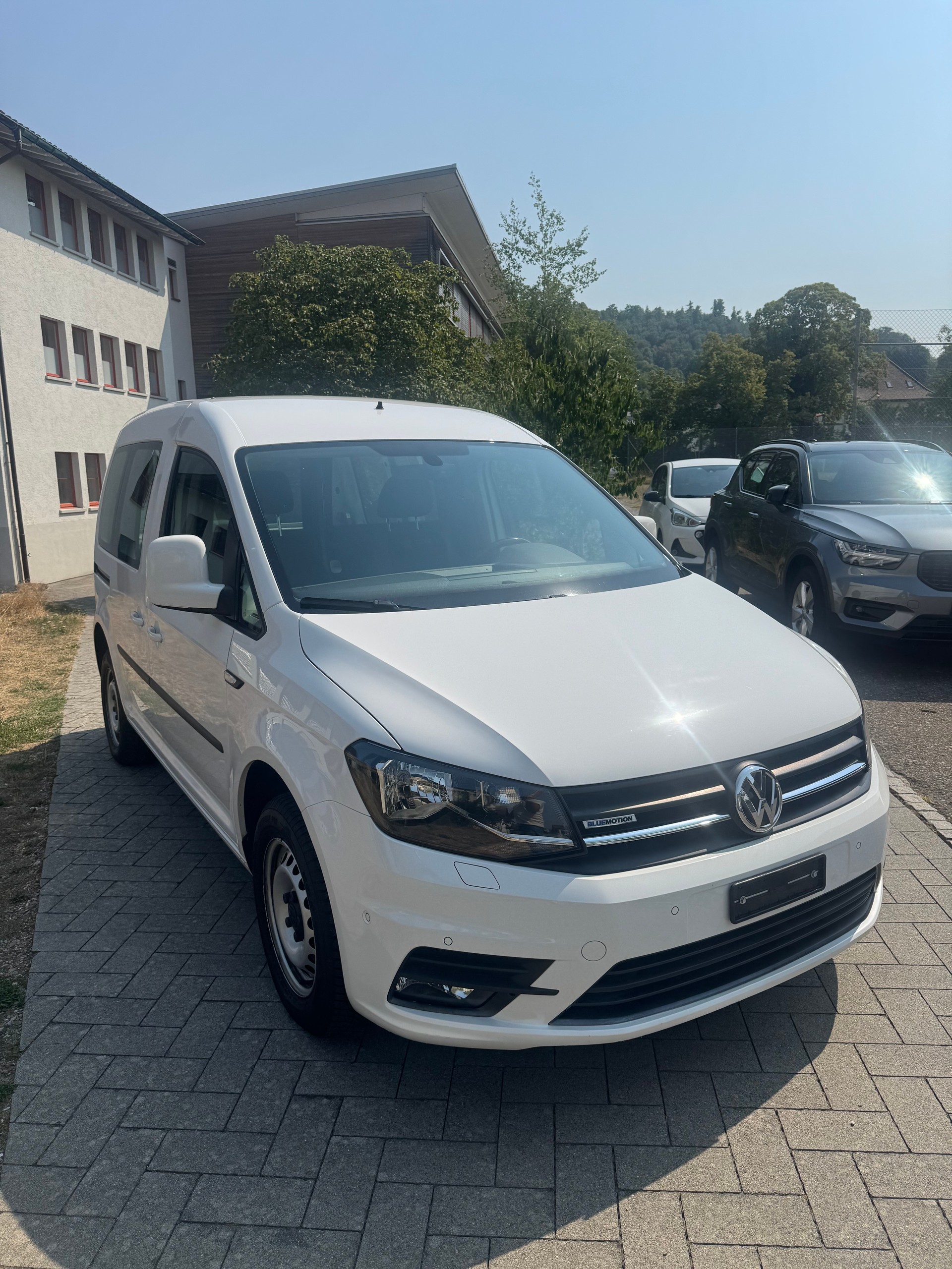 VW Caddy 1.4TGI BlueMotion Technology DSG-image-0