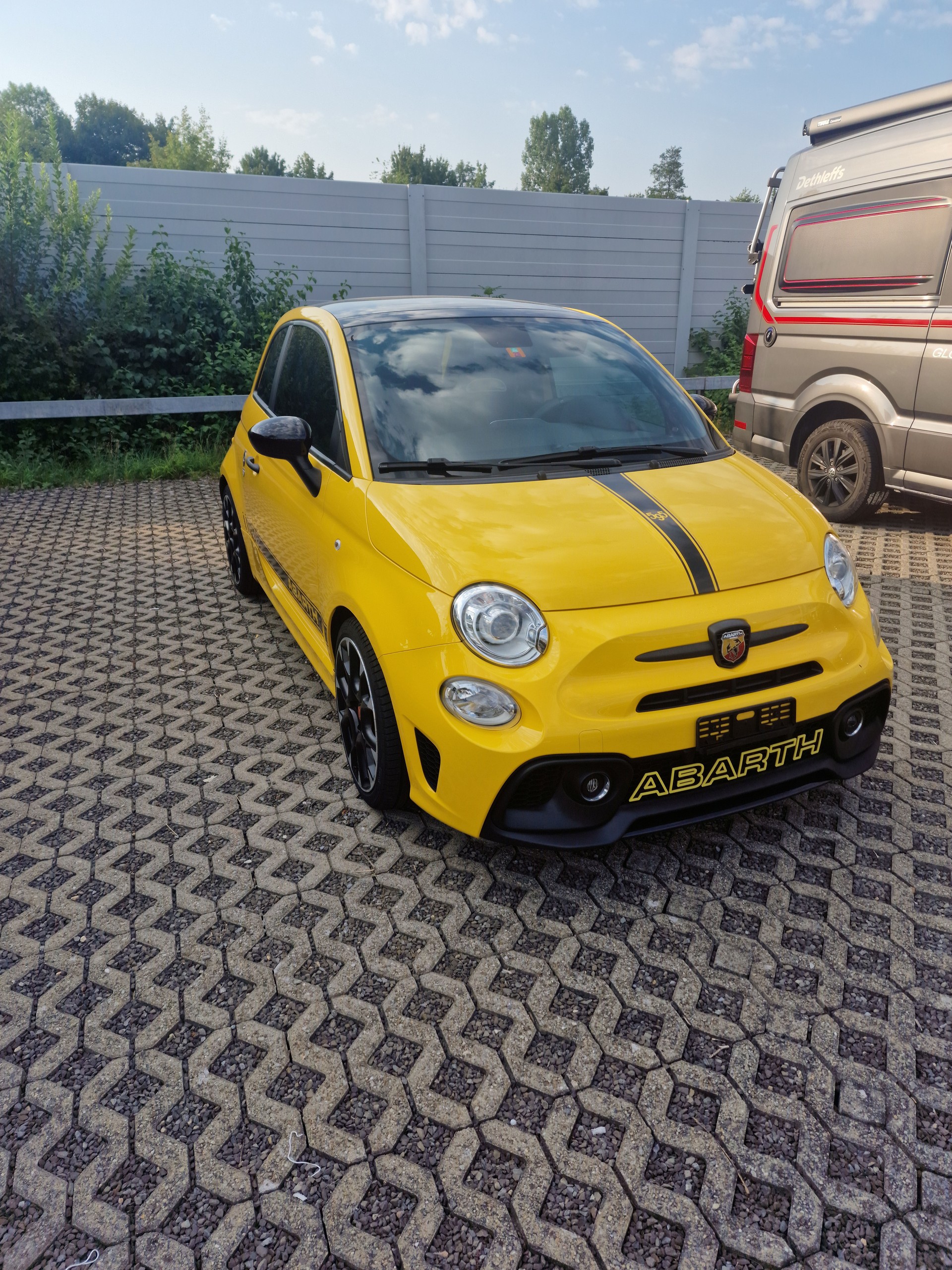 FIAT 595 1.4 16V Turbo Abarth Competizione-image-0