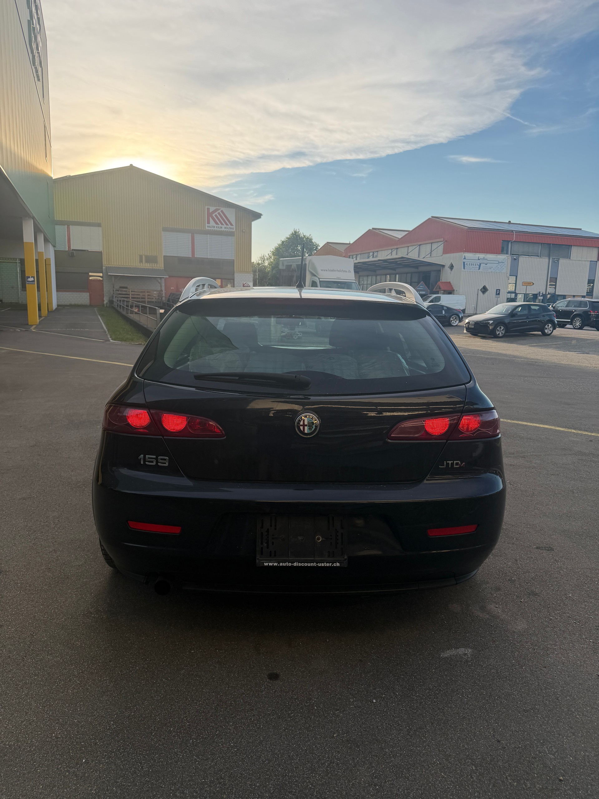 ALFA ROMEO 159 Sportwagon 1.9 JTD Lusso Limited Edition-image-5