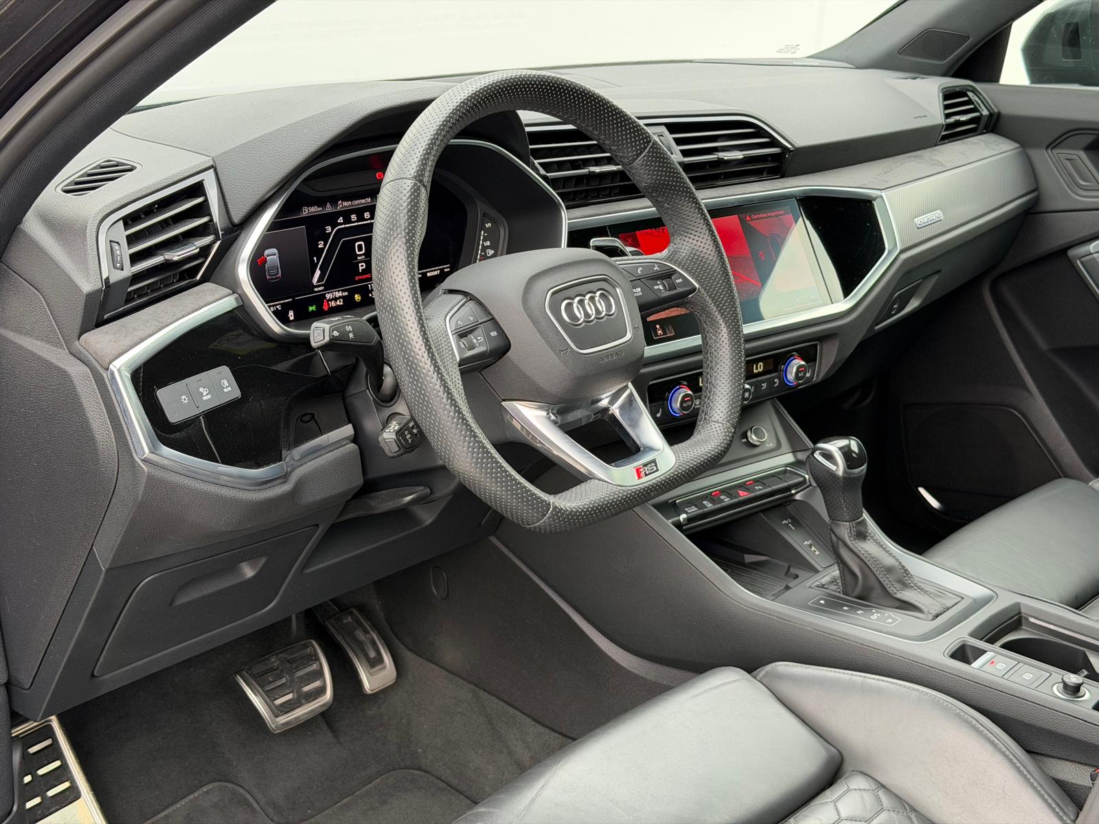 AUDI RS Q3 Sportback quattro S tronic-image-6