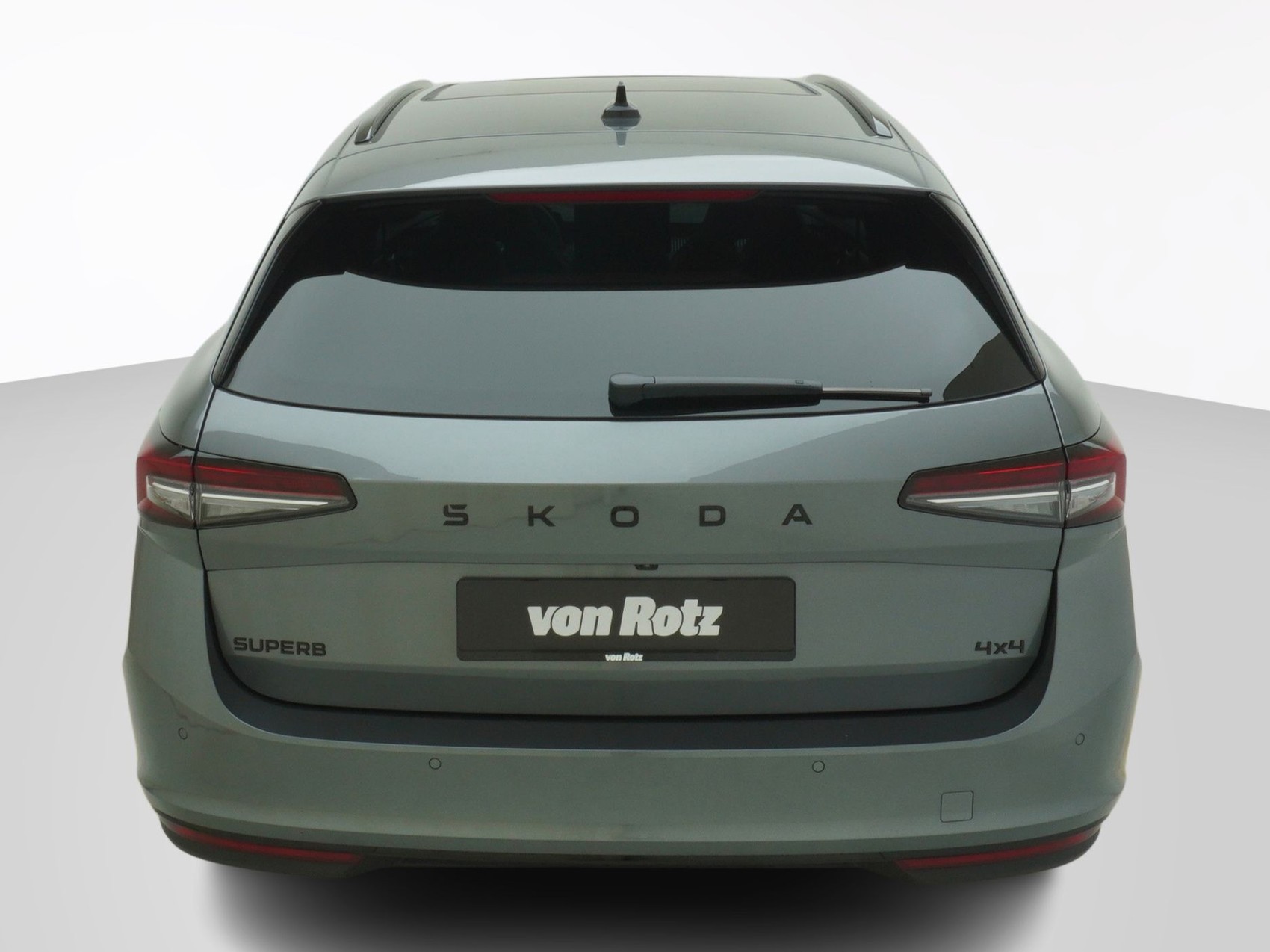 SKODA Superb 2.0 TDI Sportline 4x4 DSG-image-2