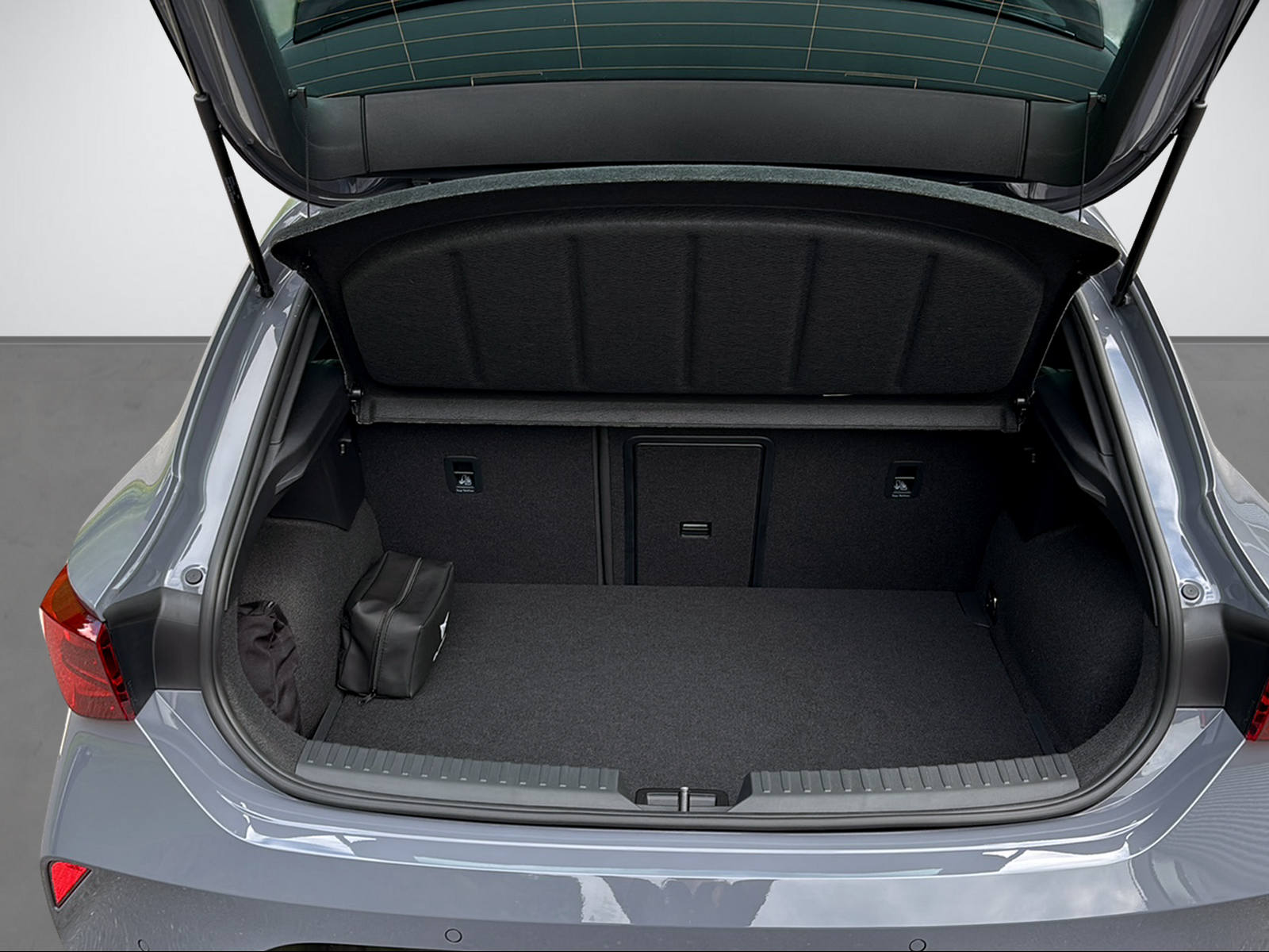 CUPRA Leon 2.0 TSI 325 Prime Edition Extreme DSG-image-6