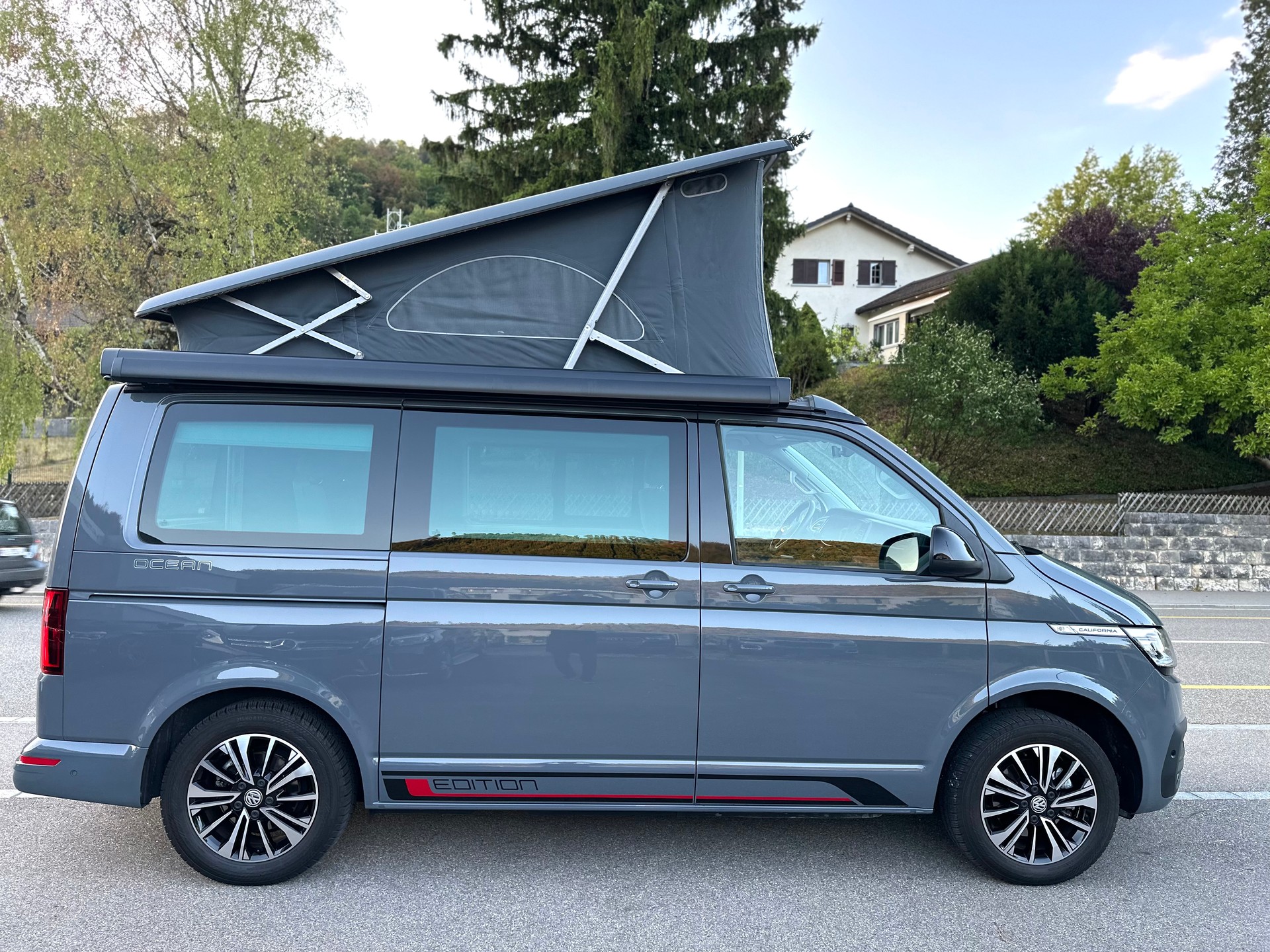 VW T6.1 California 2.0 TDI Ocean*Edition* DSG-image-9