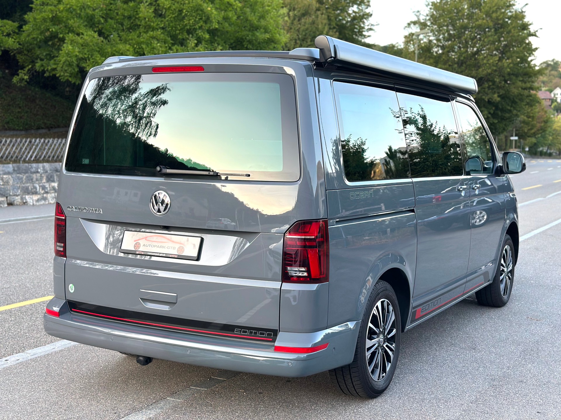 VW T6.1 California 2.0 TDI Ocean*Edition* DSG-image-12