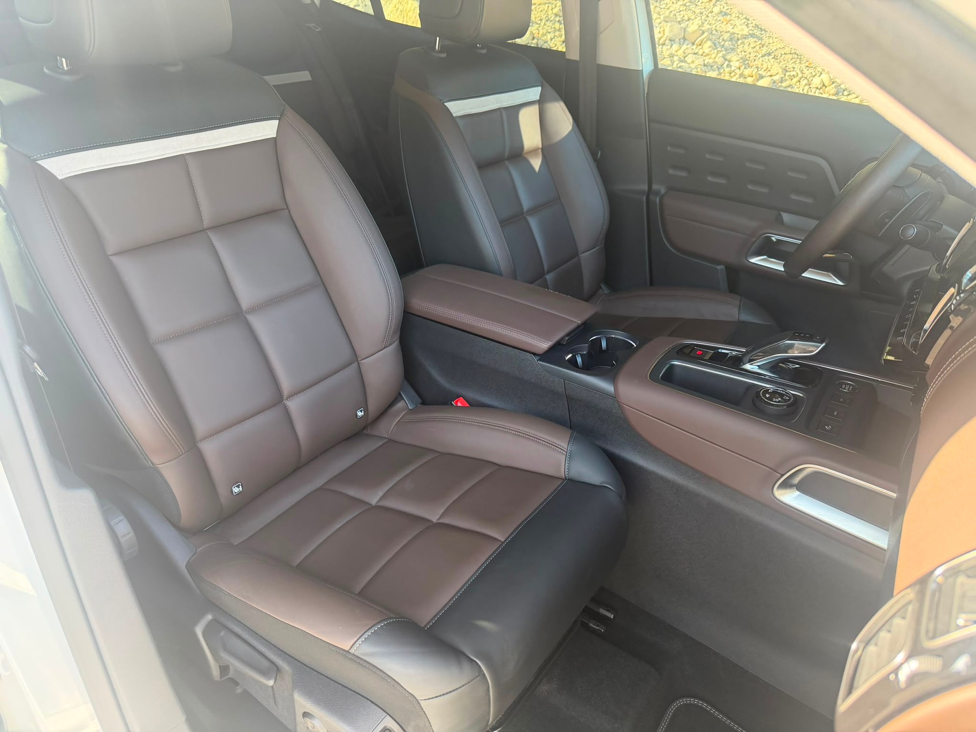 CITROEN C5 Aircross 1.6i PureTech Shine EAT8-image-9