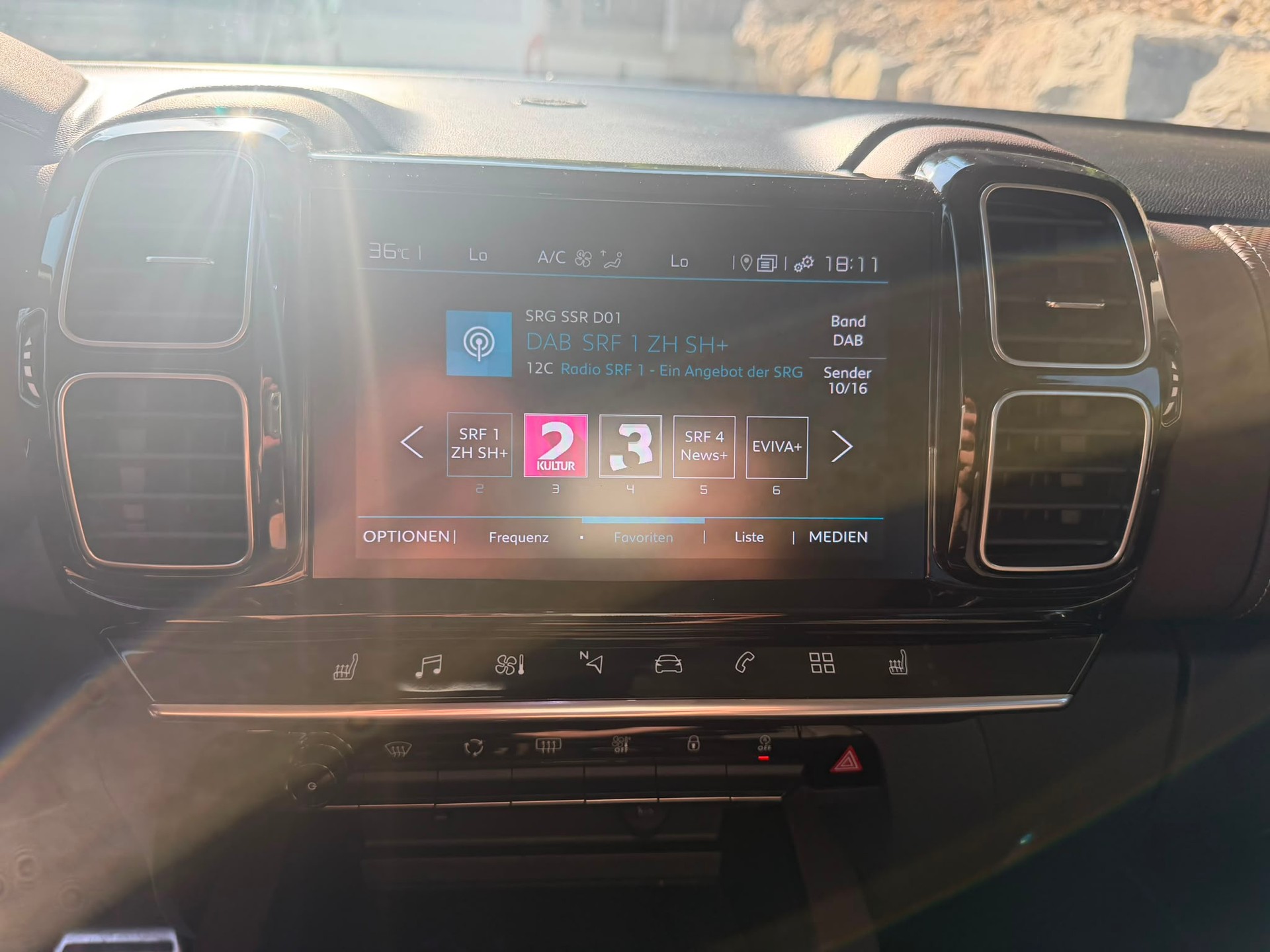 CITROEN C5 Aircross 1.6i PureTech Shine EAT8-image-12