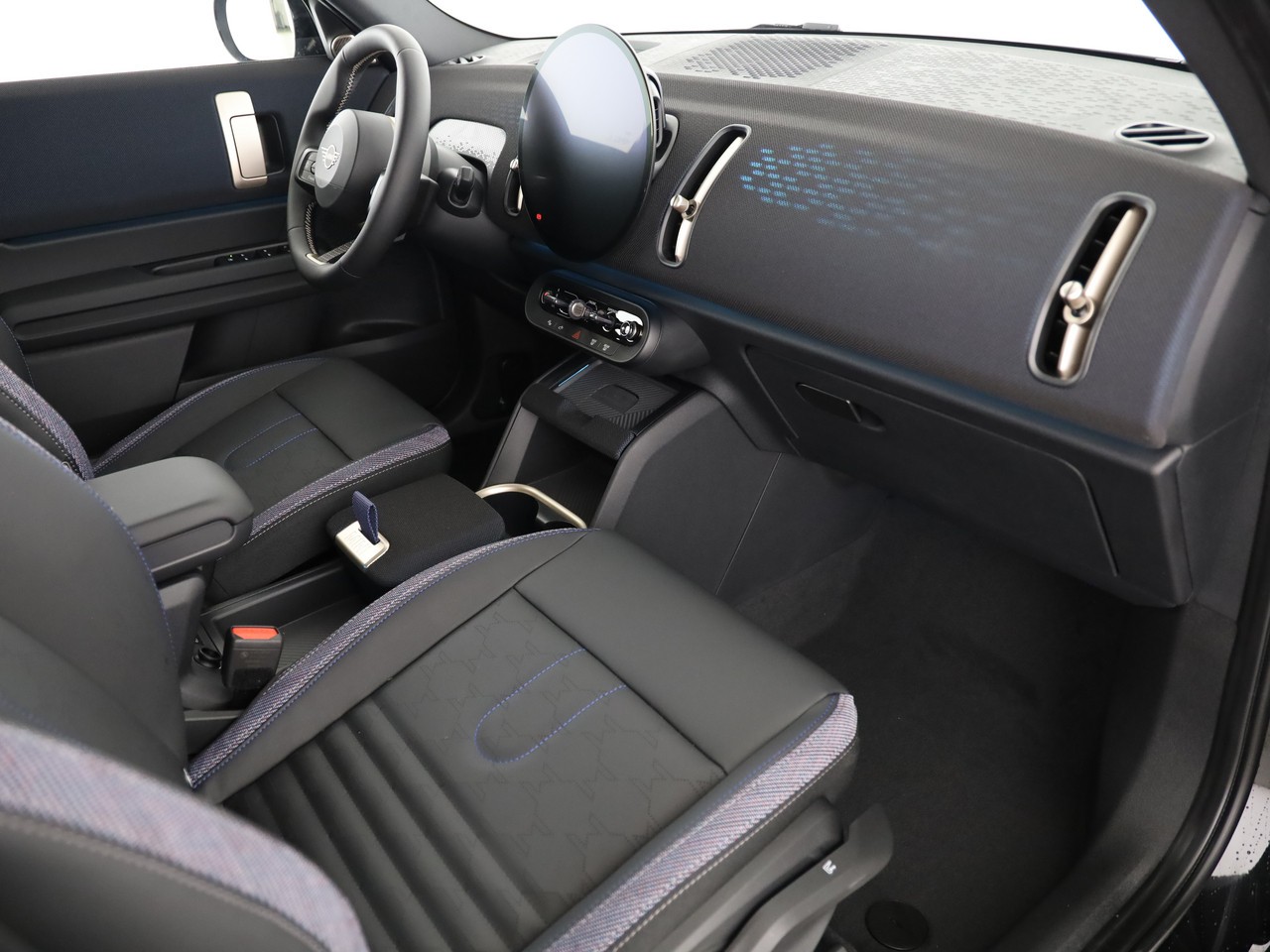 MINI Countryman C-image-14