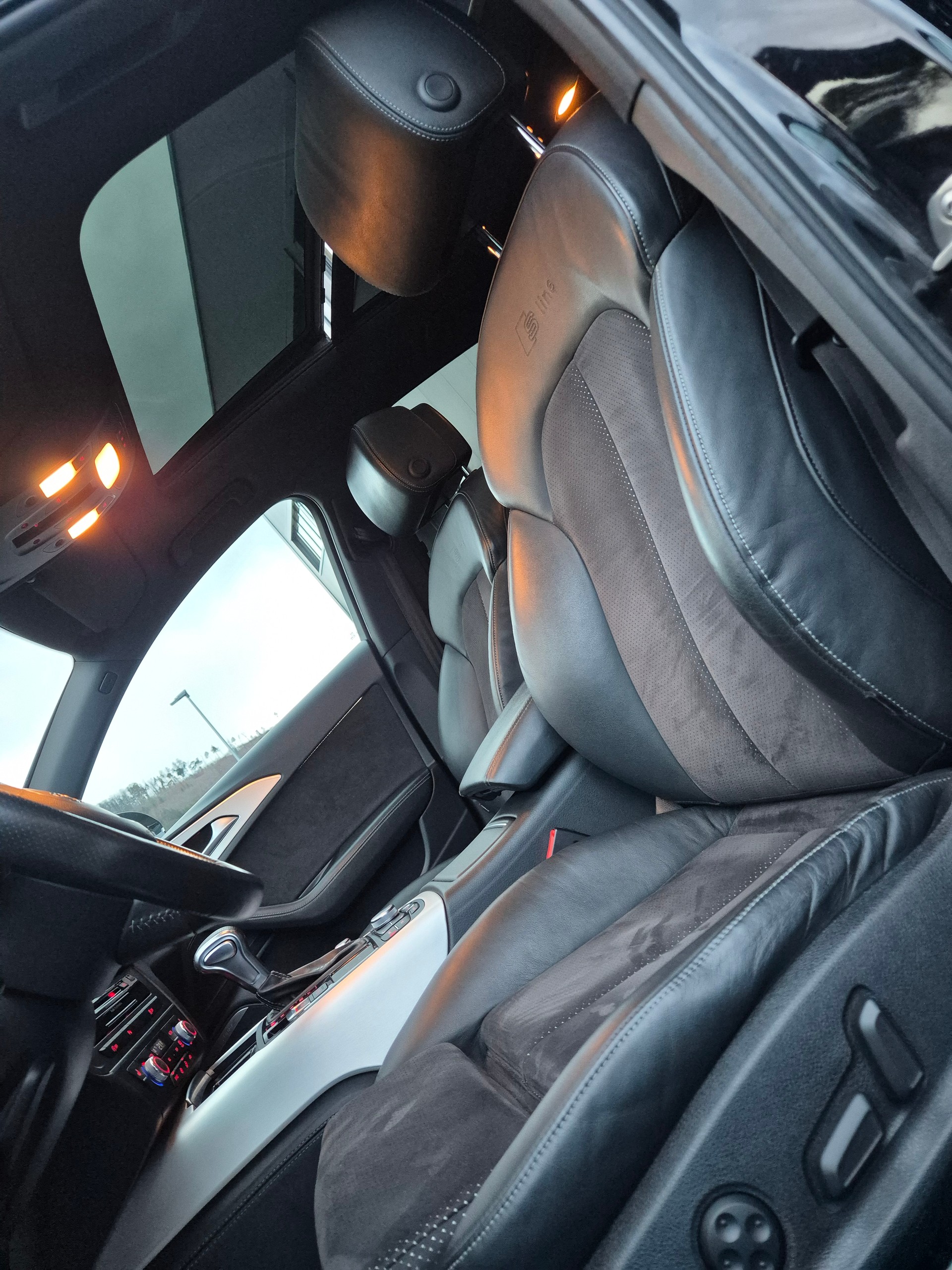 AUDI A6 Avant 3.0 TDI V6 quattro S-tronic-image-10