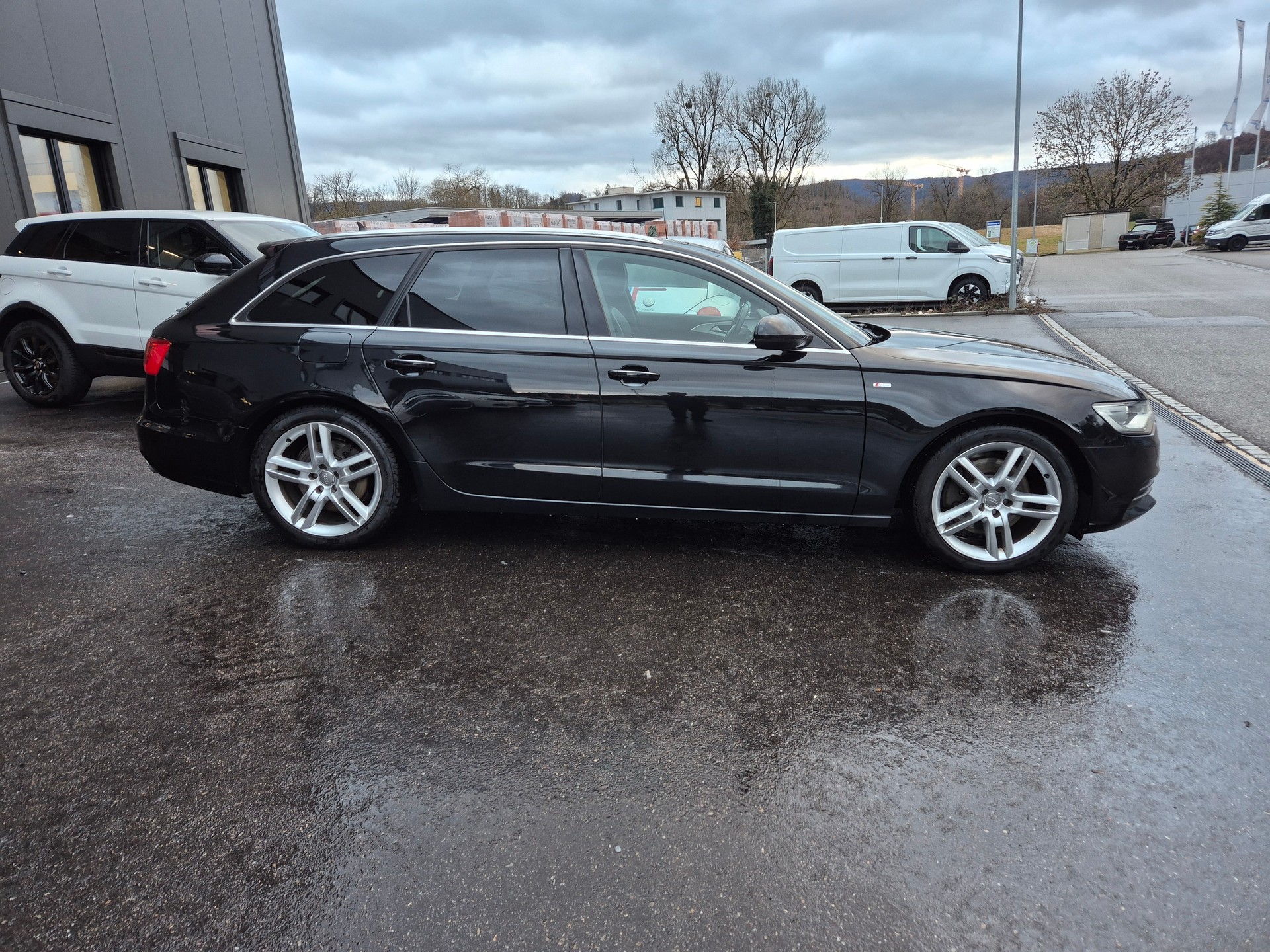 AUDI A6 Avant 3.0 TDI V6 quattro S-tronic-image-6