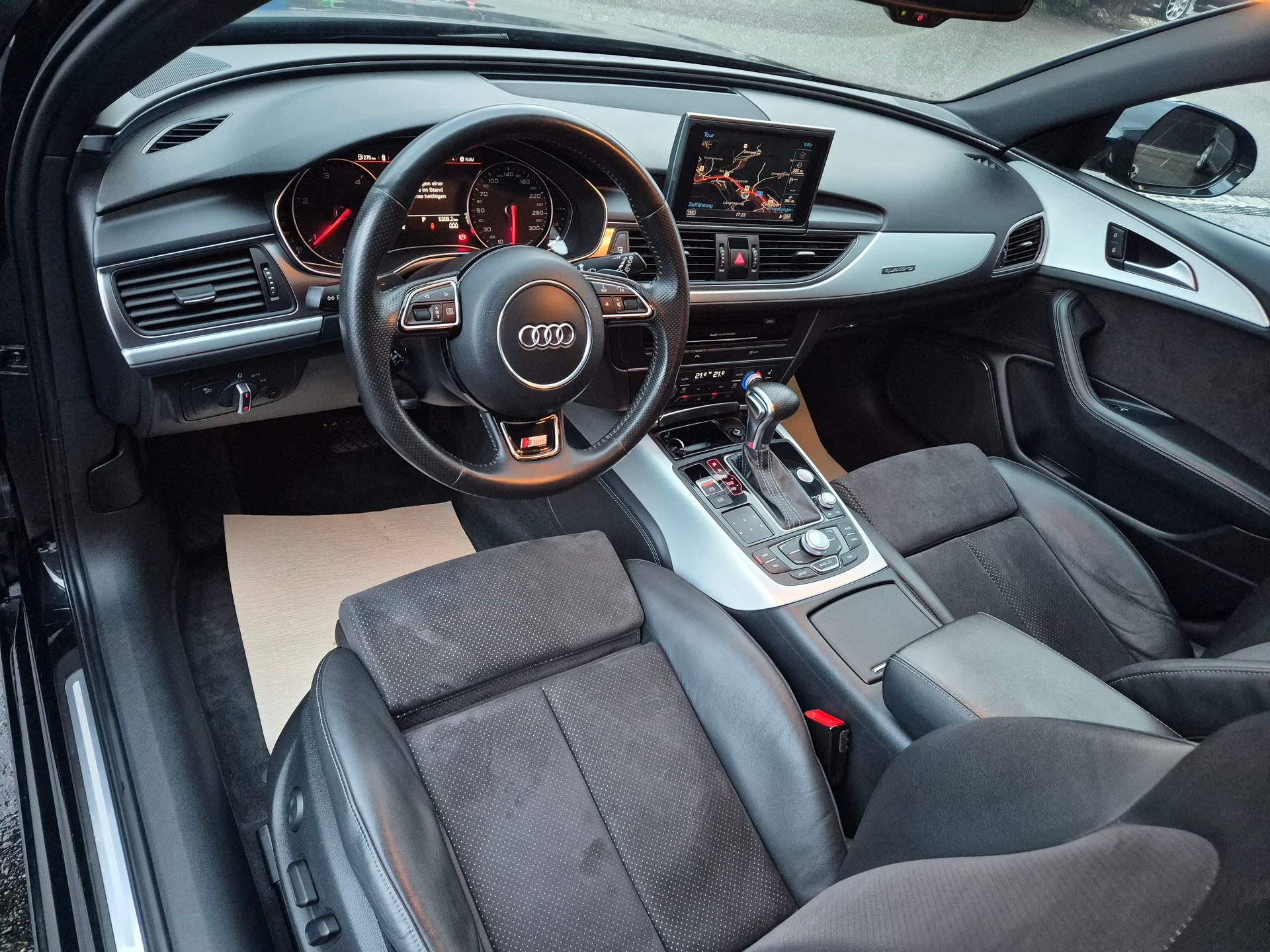 AUDI A6 Avant 3.0 TDI V6 quattro S-tronic-image-8