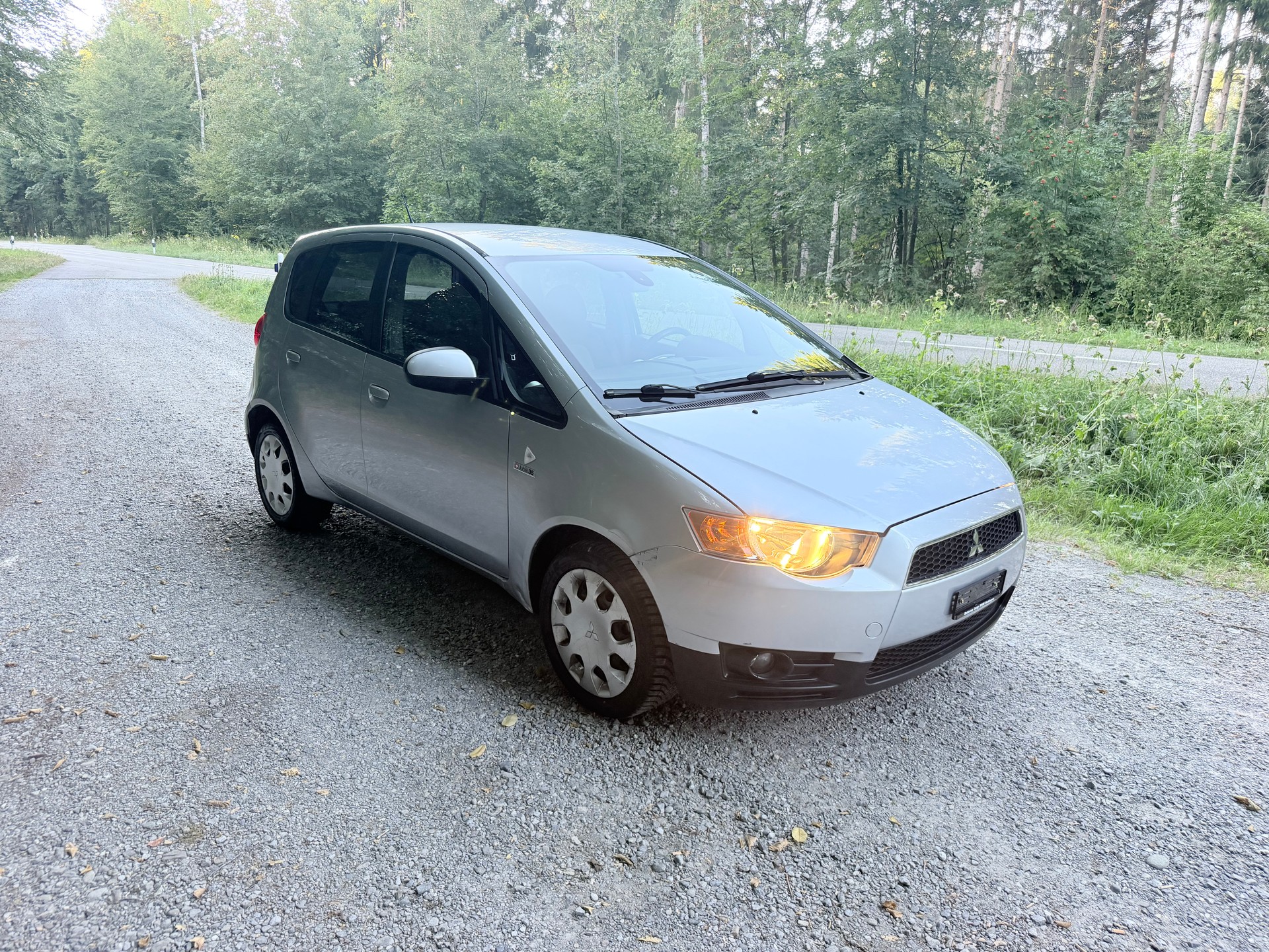 MITSUBISHI Colt 1.3 16V Jubilé (35) Allshift-image-1
