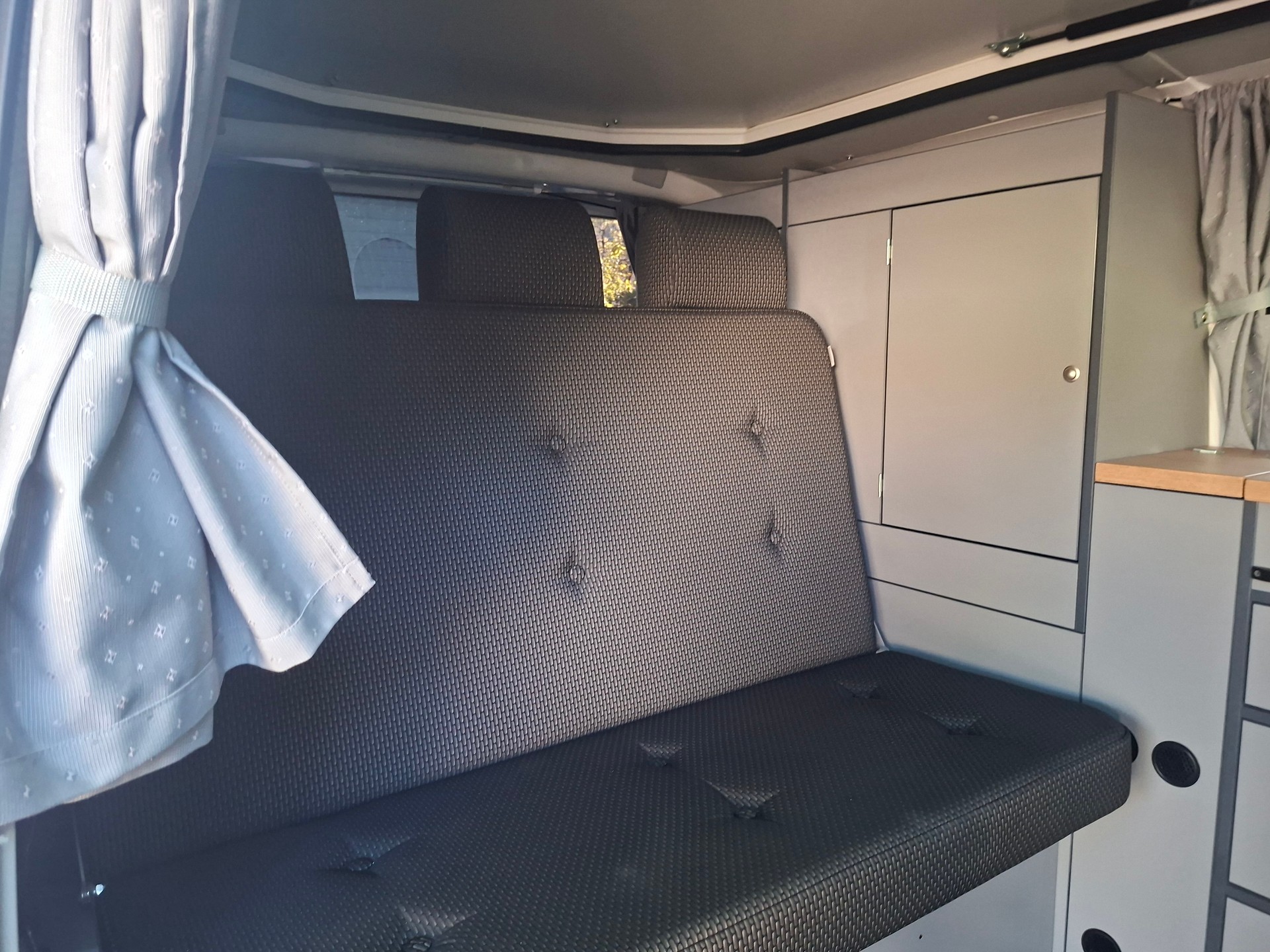 VW T6.1 2.0 TDI MareMonti COMFORT Camper 5Sitze-image-8
