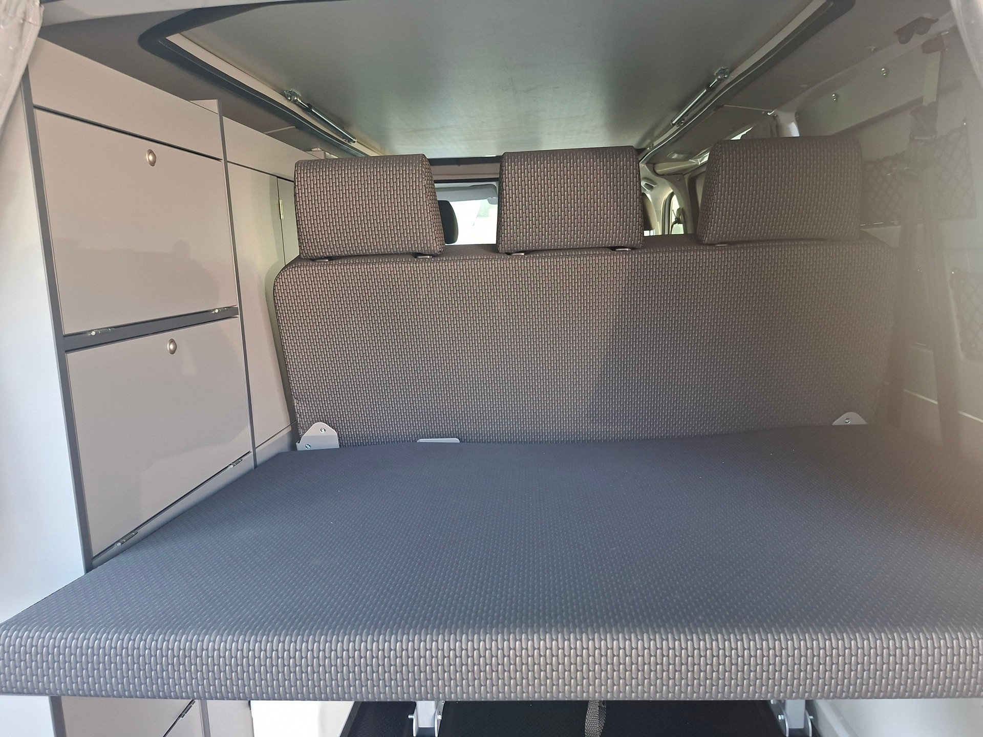 VW T6.1 2.0 TDI MareMonti COMFORT Camper 5Sitze-image-11