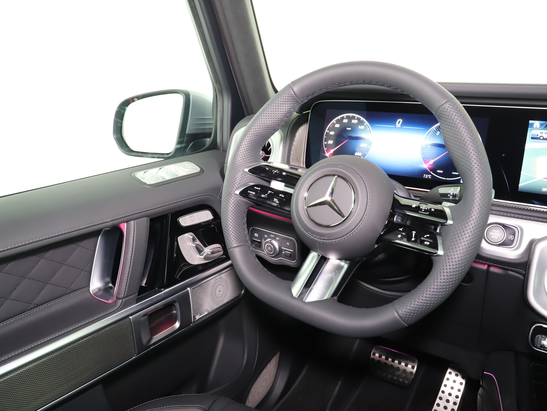 MERCEDES-BENZ G 450d 9G-Tronic-image-13