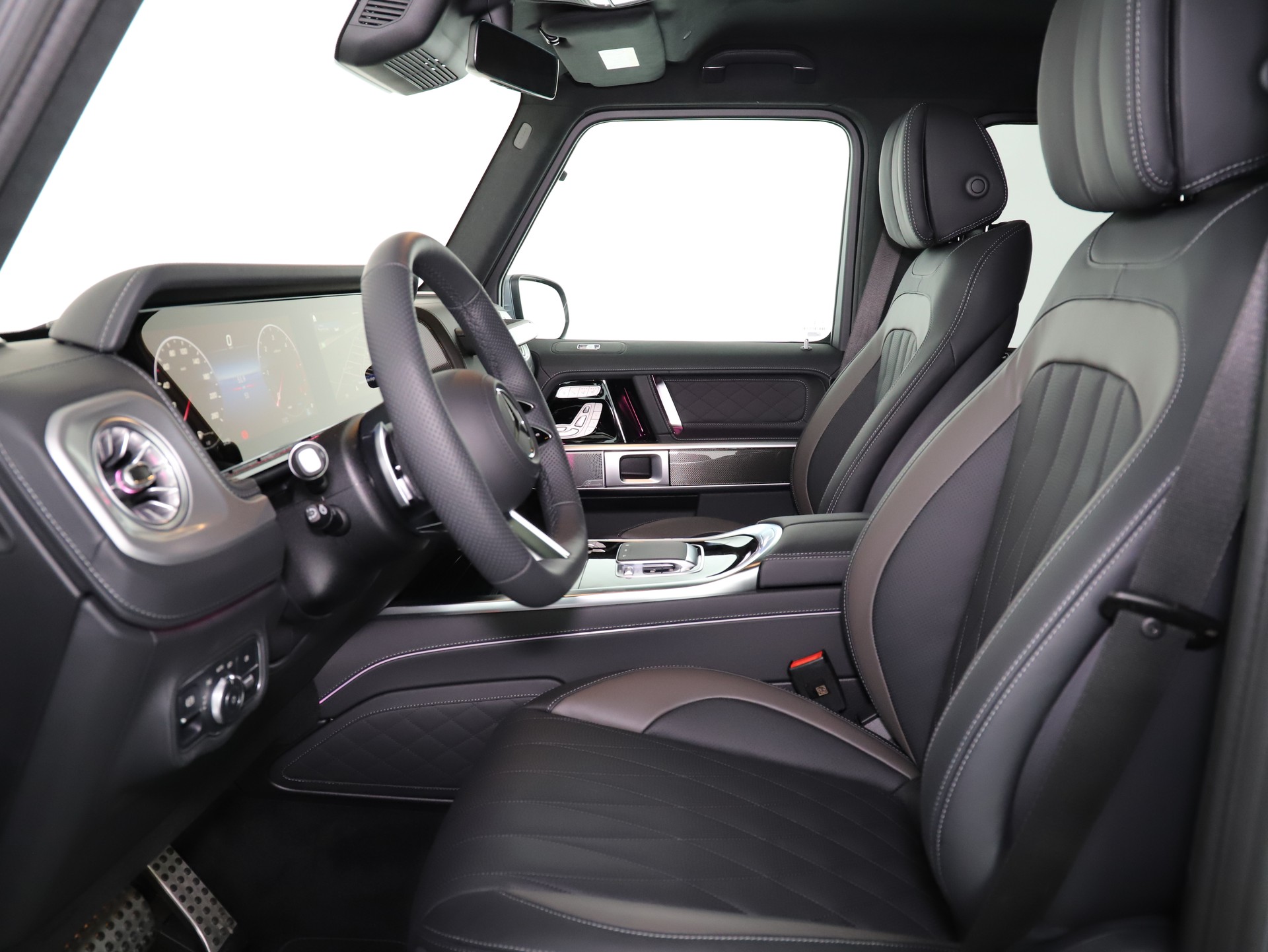 MERCEDES-BENZ G 450d 9G-Tronic-image-8
