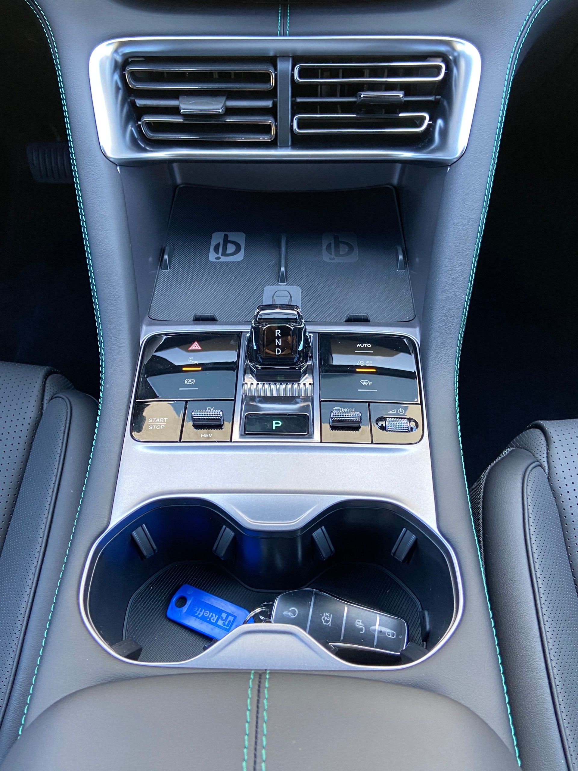 BYD Seal U DM-i Design AWD-image-11